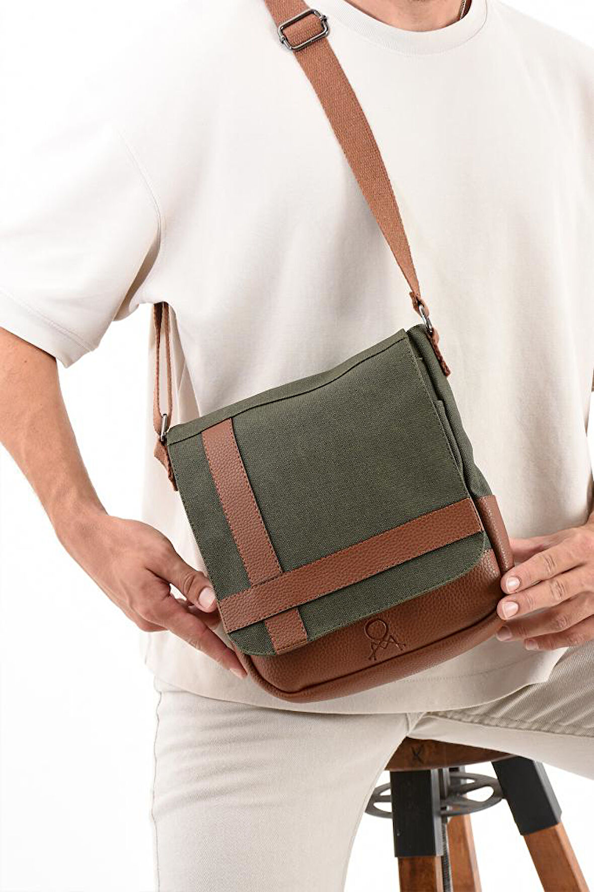 Kanvas Kumaş Tablet Çantası Erkek Postacı Çanta 27*23 Cm Çapraz Askılı Omuz Çantası 