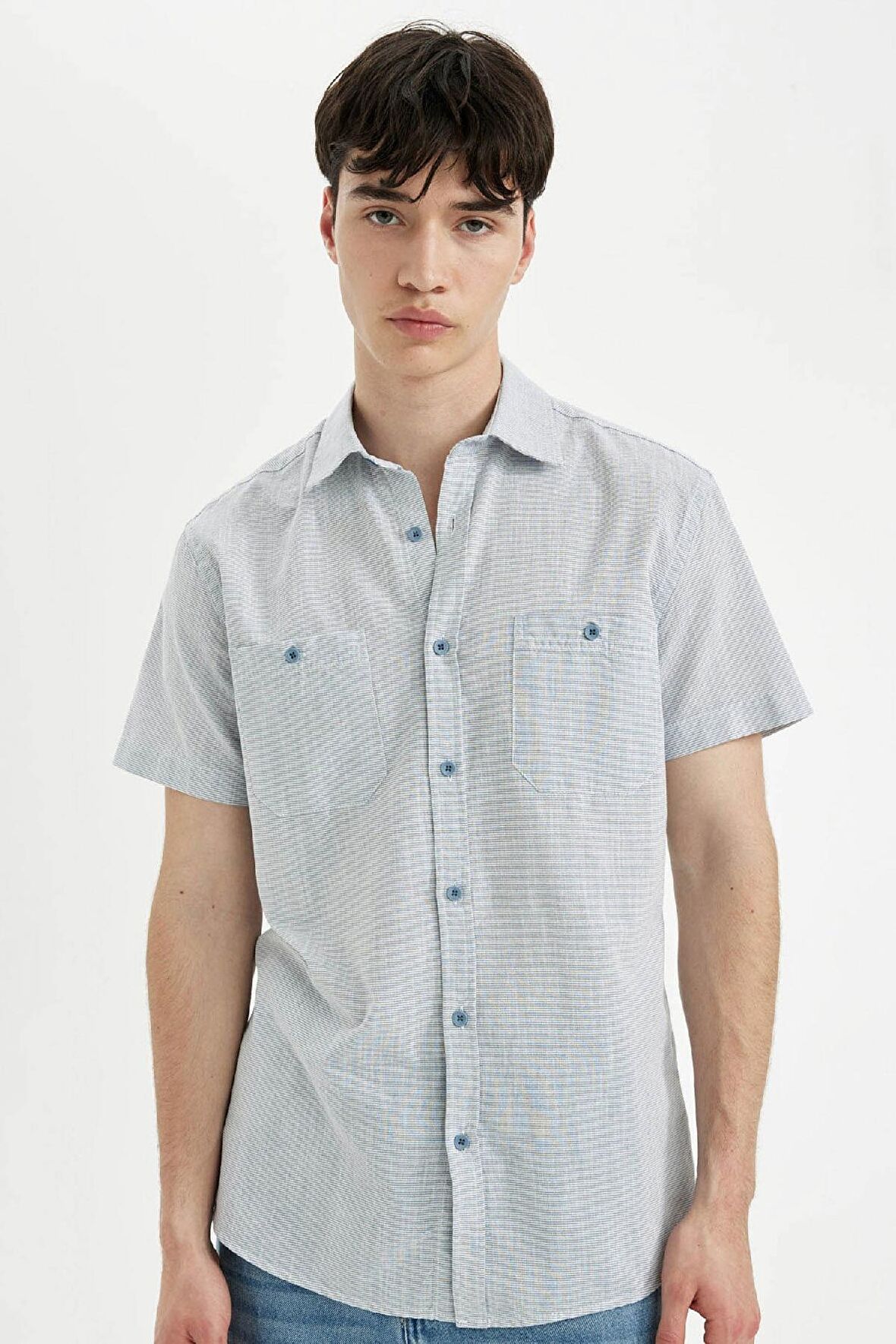 DeFacto Slim Fit Dar Kesim Yazlık Çizgili Pamuklu Kısa Kollu Gömlek C7361AX24SMBE741