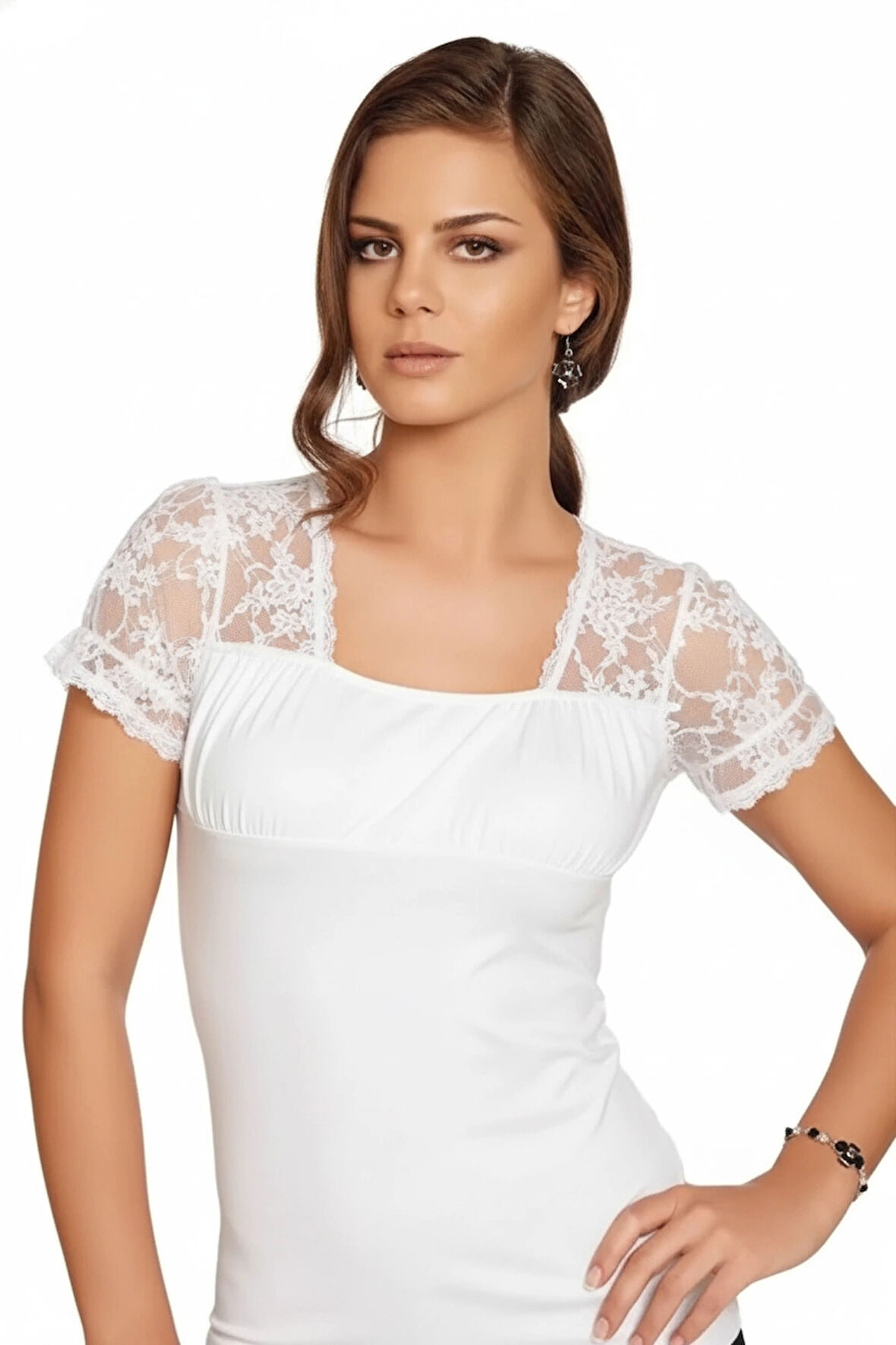 Berrak Kadın için Omuzları Dantelli Transparan Kısa Kollu T-Shirt 2184