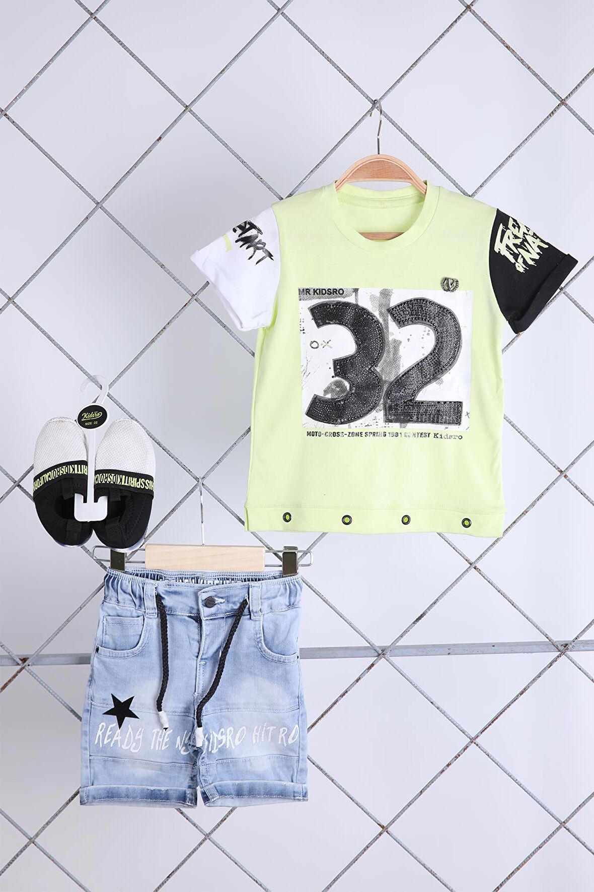Babyhola Tshirt Pantolon Ayakkabı Erkek Çocuk Takım 3'lü 0779