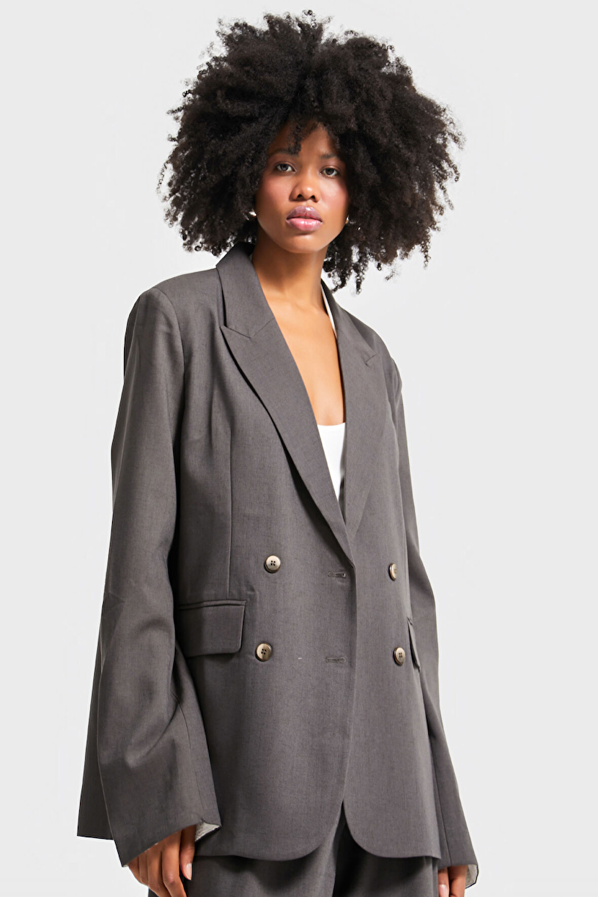 Kadın Antrasit Renk Süper Bol Kesim Kruvaze Düğmeli Tasarım Oversize Ceket