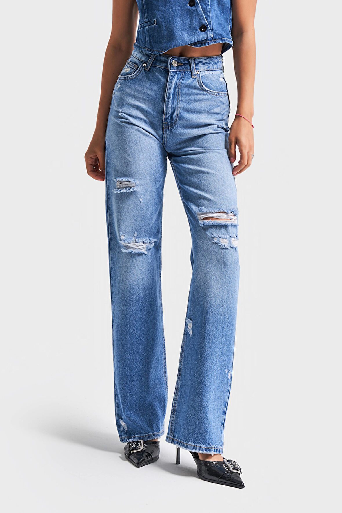 Kadın Mavi Renk 10s5-4 Straight Fit Yırtık Lazer Detaylı %100 Koton Yüksek Bel Denim Jean