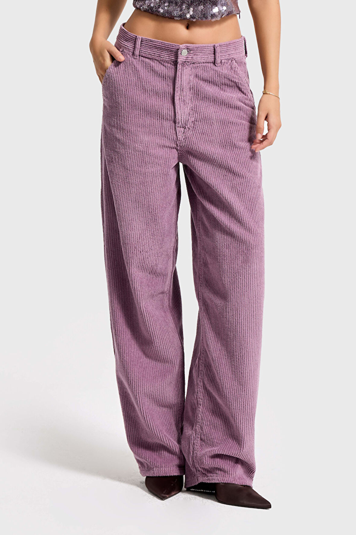 Kadın Lila Renk 29w5-111 Skater Fit Kalın Fitilli Velvet Kadife Kumaş Pantolon