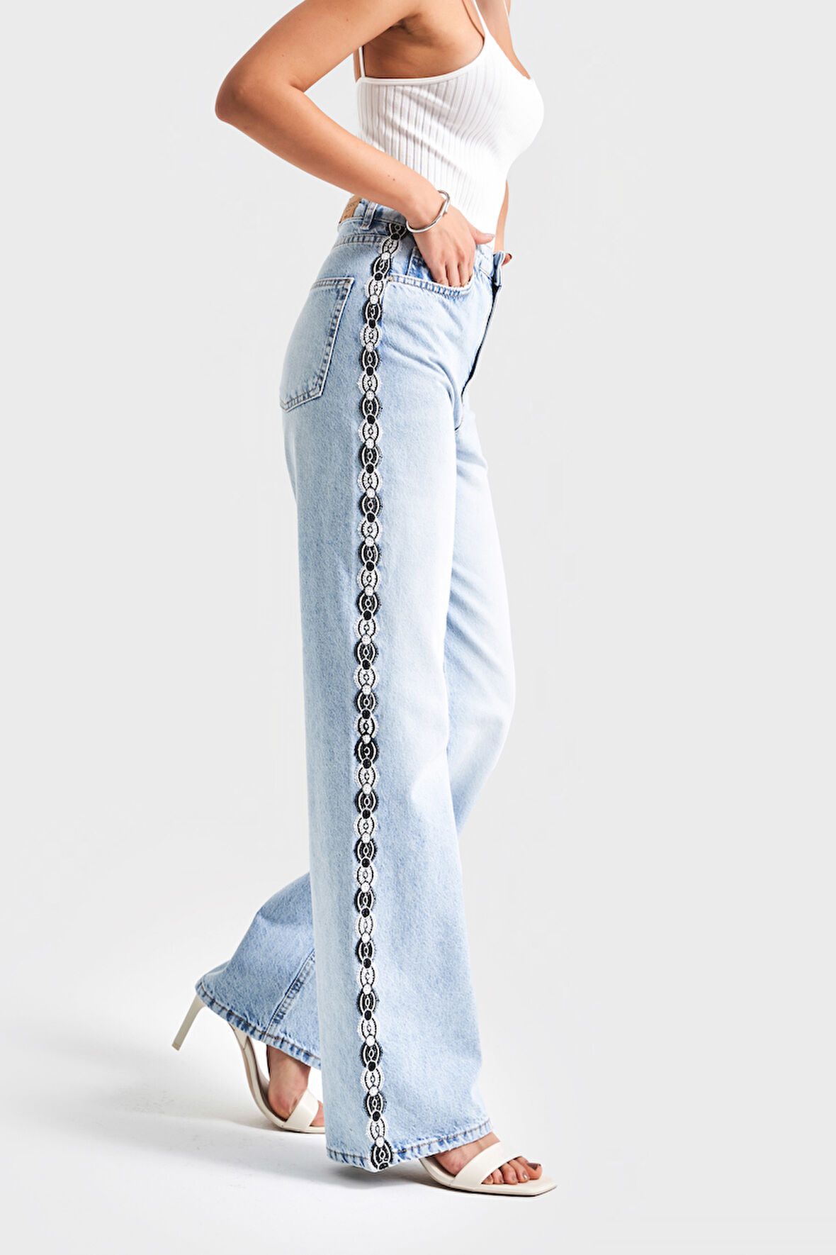 Kadın Kot Rengi D-4S5-3 Dantel Şerit Detaylı Straight Fit Yüksek Bel %100 Koton Tasarım Denim Jean