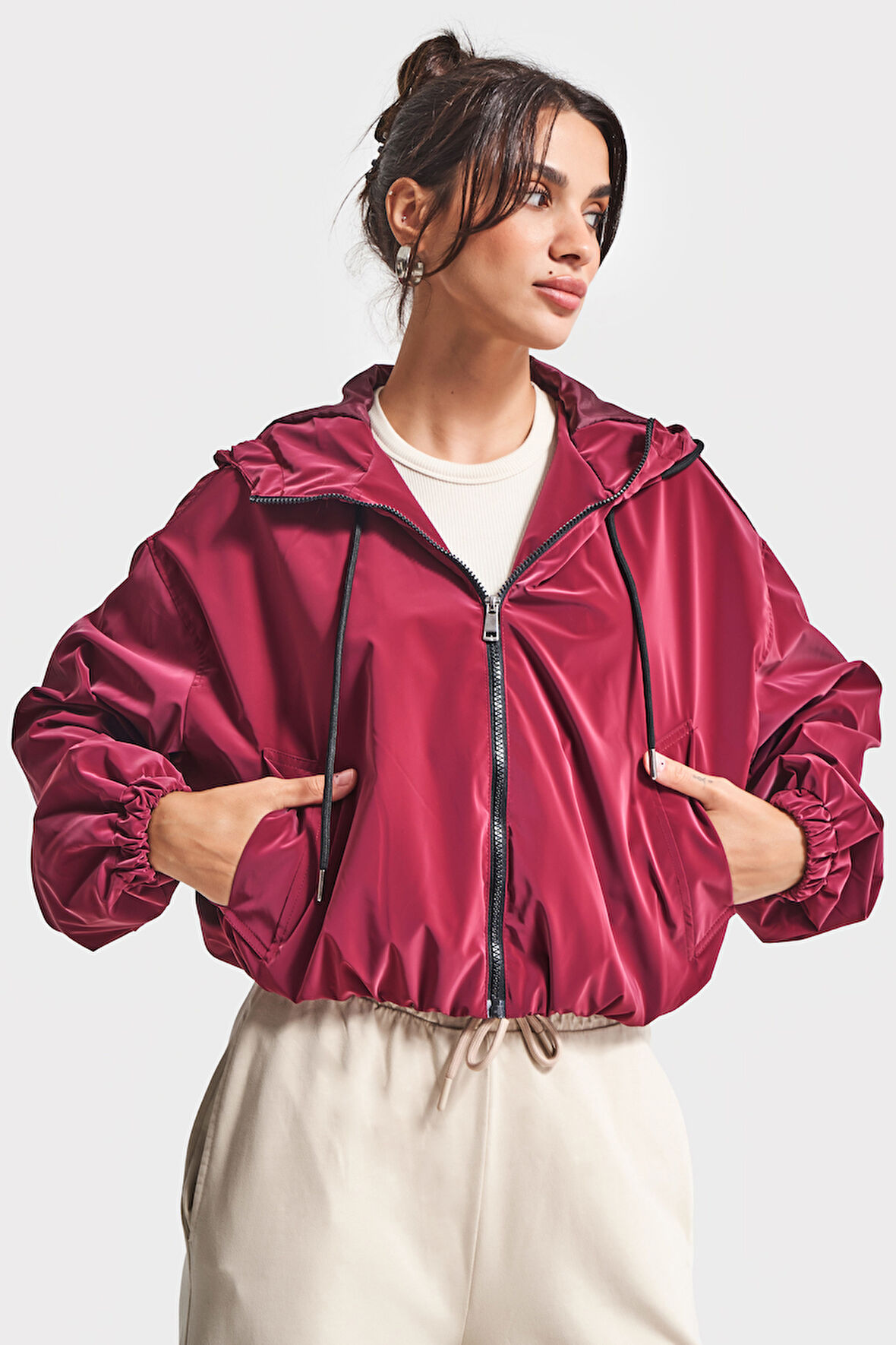 Kadın Bordo Renk w5-16 Önü Fermuarlı Bol Kesim Kapişonlu Yağmurluk Mont