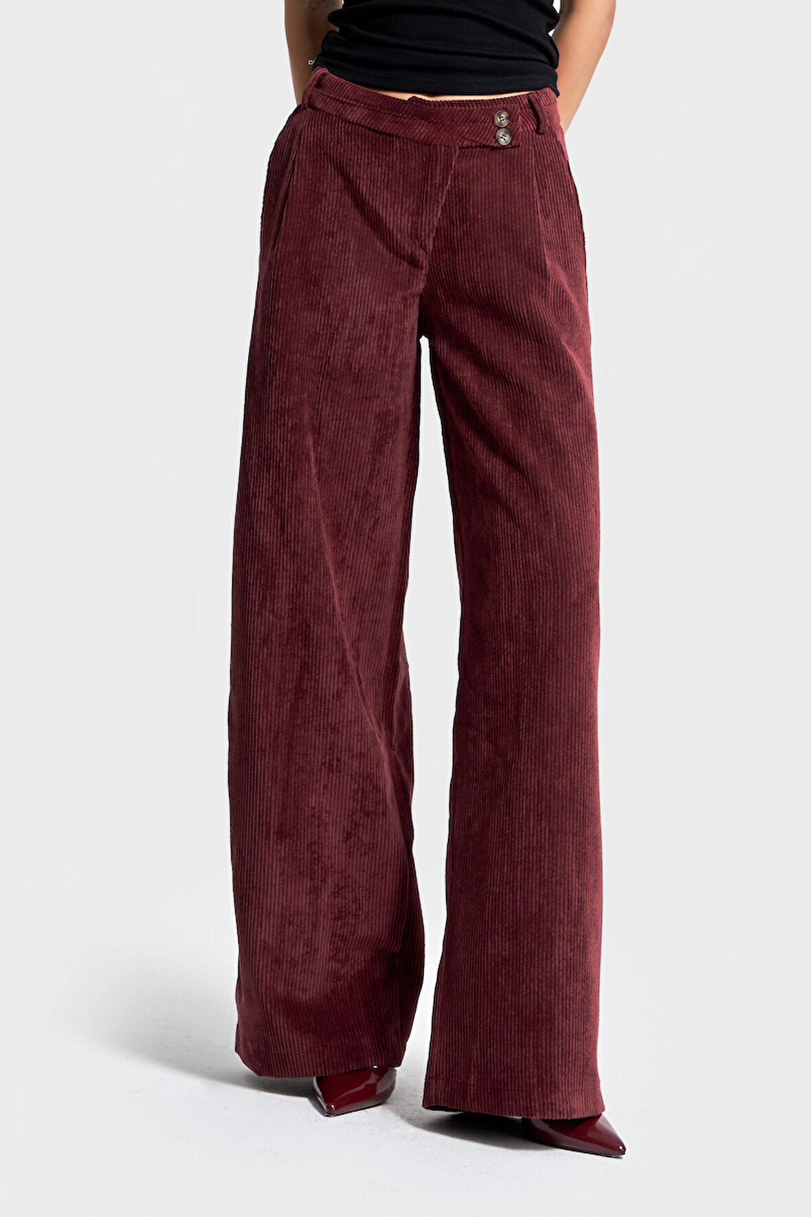 Kadın Bordo Renk w5-35 Palazzo Fit Kemer Detaylı Kalın Fitilli Velvet Kadife Kumaş Pantolon