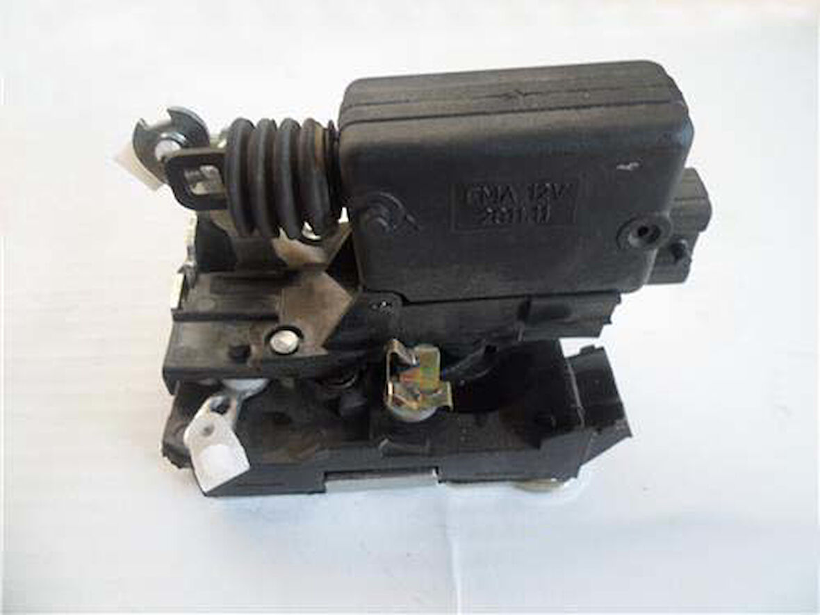 ÖN KAPI KİLİDİ MOTORLU SOL MASTER 7701046145 7700352456