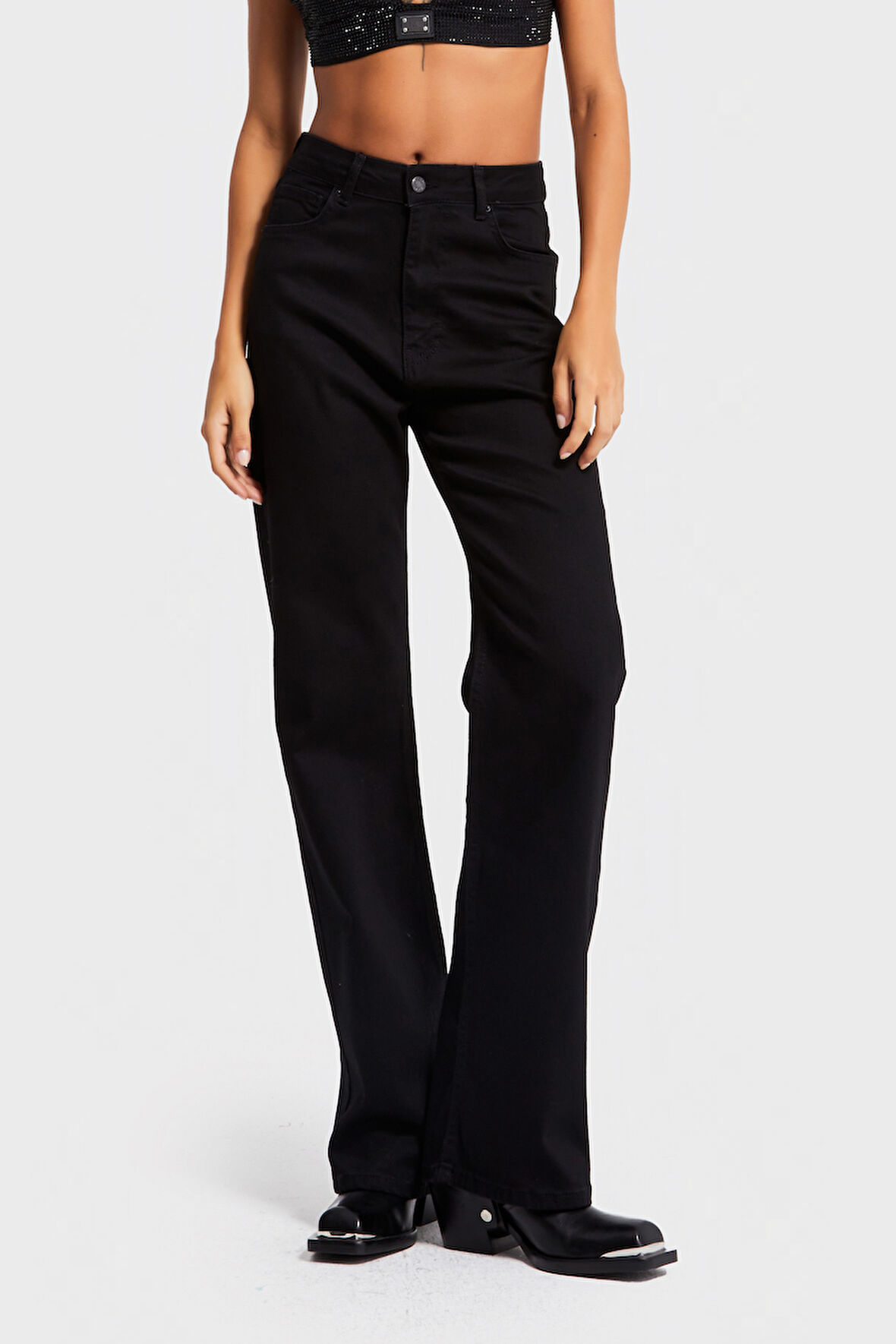 Kadın Siyah Renk 1w5-1 Straight Fit Likralı Esnek Kumaş İç Boy 80cm Yüksek Bel Denim Jean