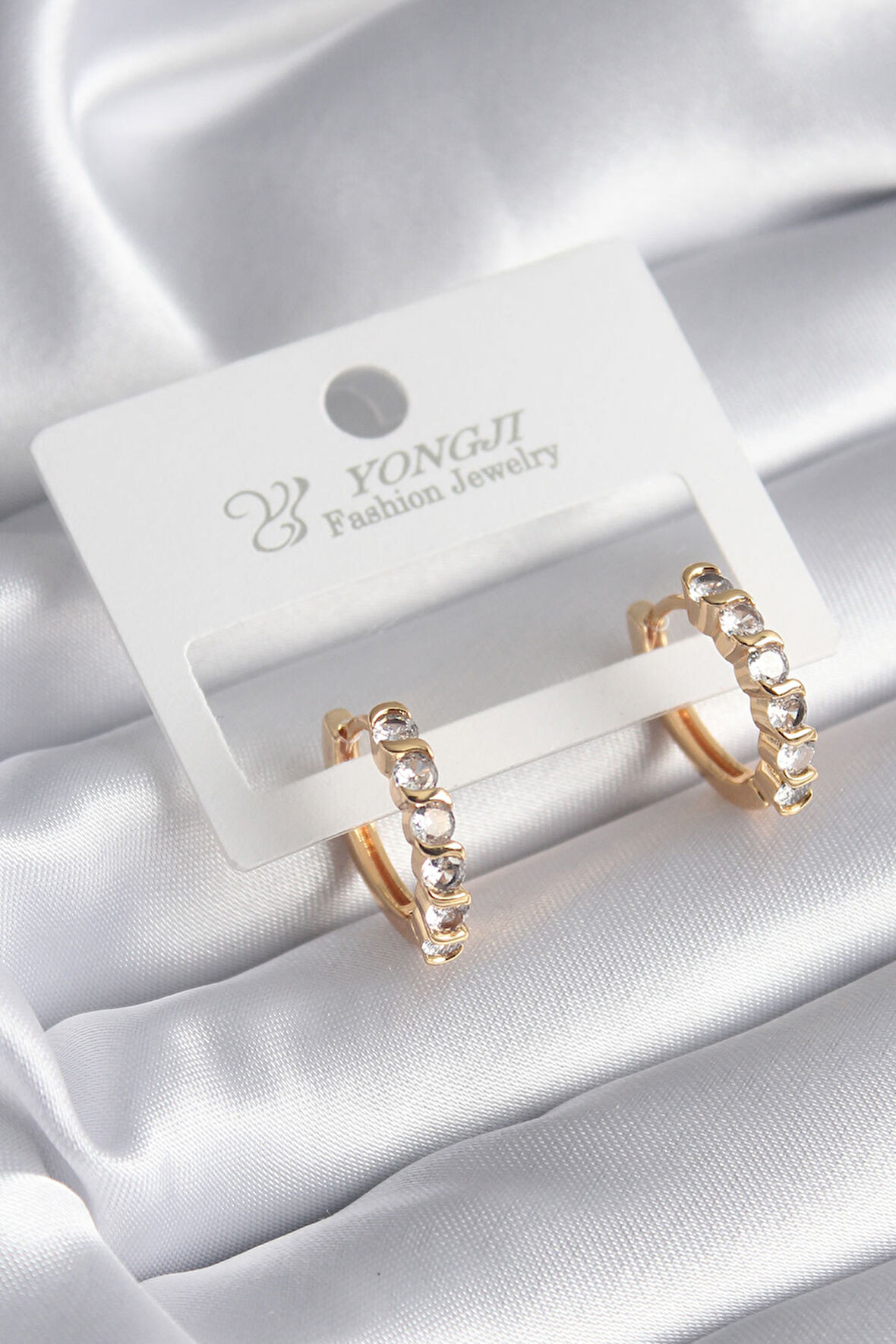 Pirinç Gold Renk Zirkon Taşlı Halka Model Kadın Küpe - Lisinya