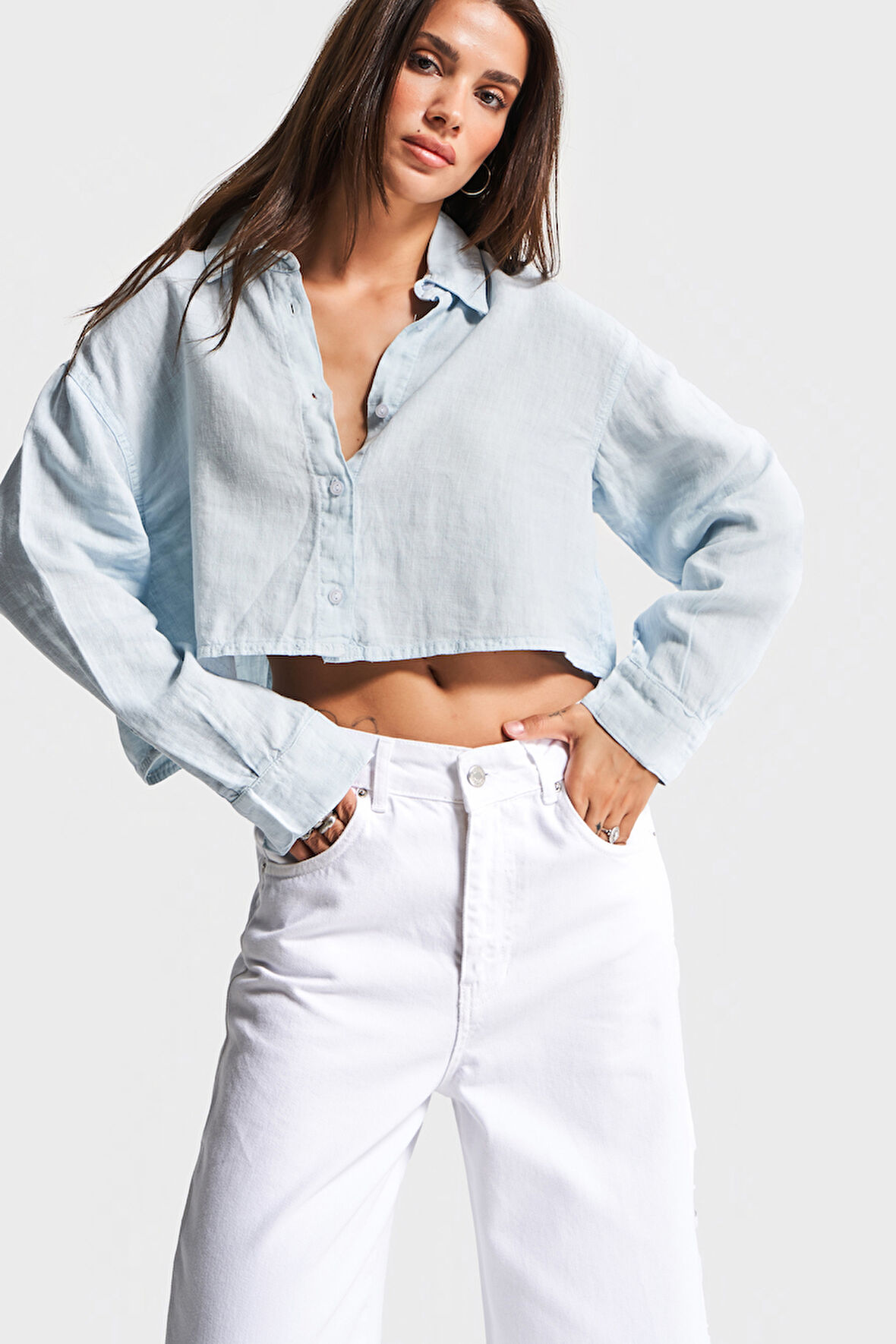 Kadın Bebe Mavisi 6s5-103 Organik Keten Kumaş Crop Fit Oversize Gömlek