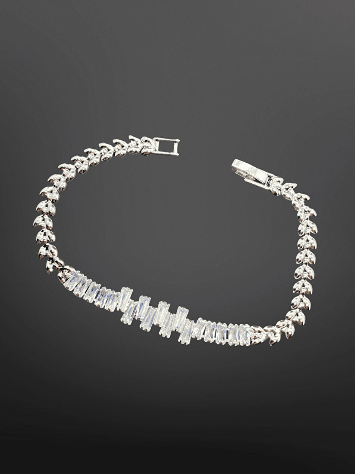 Gümüş Renk Kristal Taş Model 316L Şık Trend Çelik Zarif Bileklik | Işıltılı ve Şık