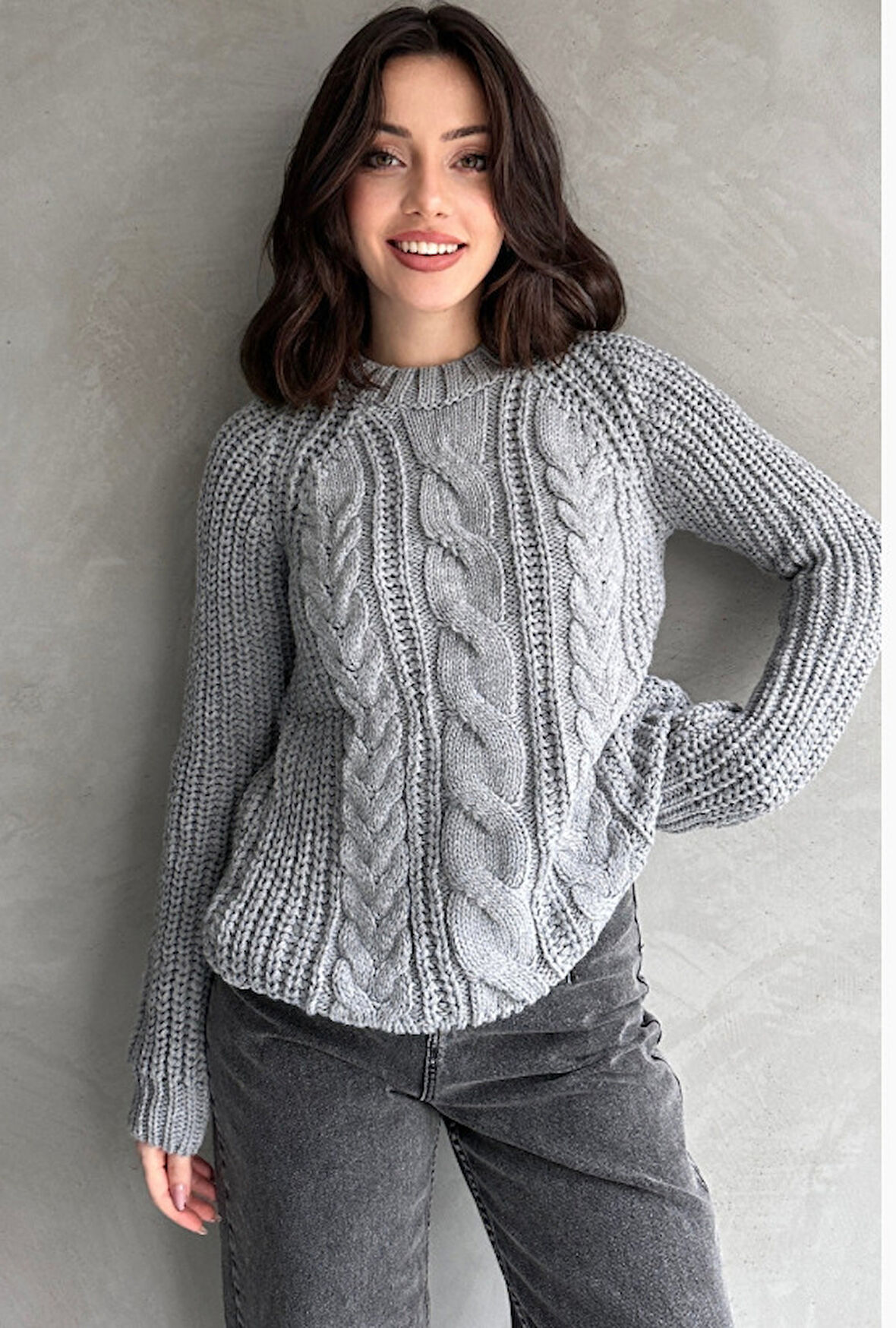 Bisiklet Yaka Örgü Desenli Triko Kazak