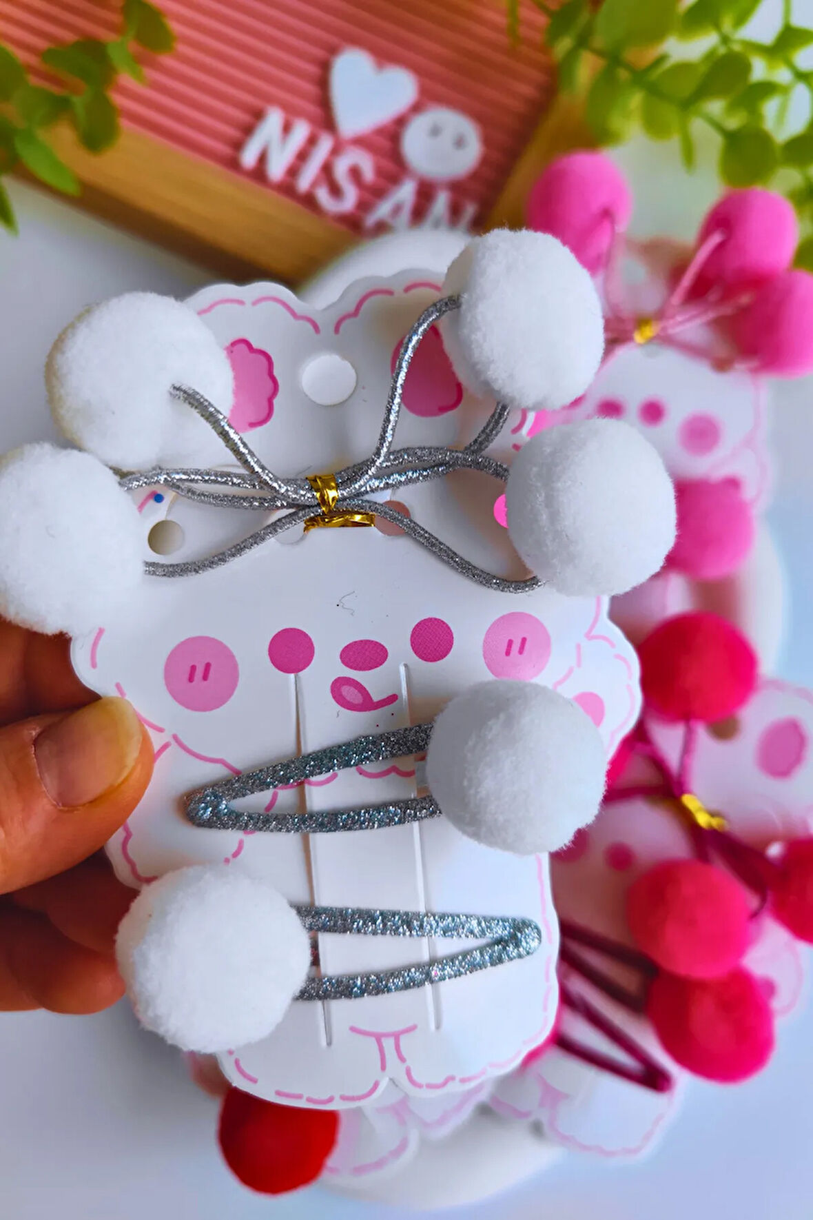 Simli Ponpon Toka Seti (2 Adet Lastik , 2 Adet Çıtçıt Toka)