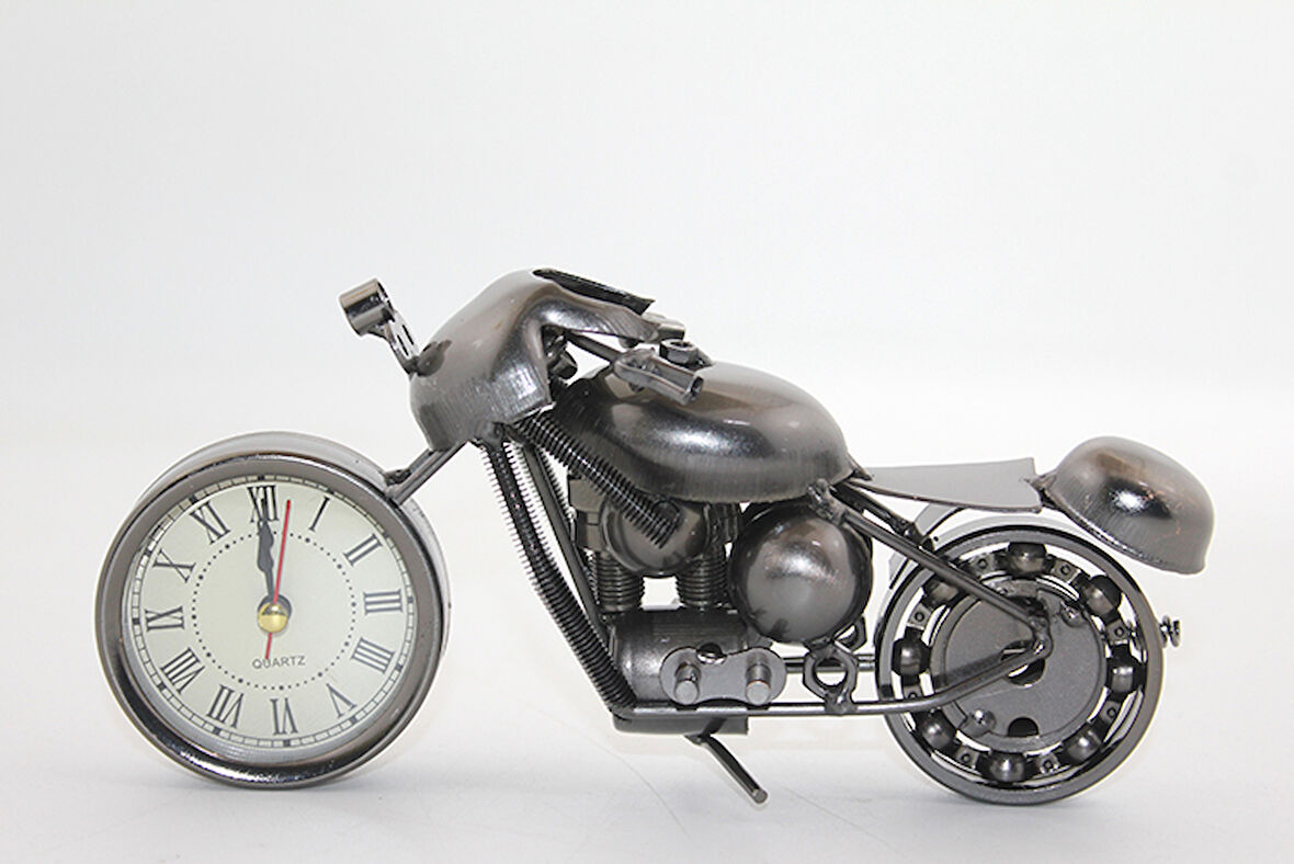 Saatli Metal Motor Model 3 
