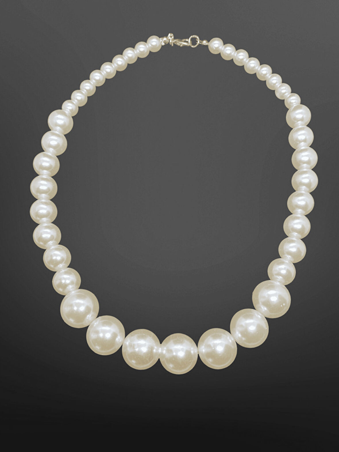 Şık ve Parlak Beyaz İnci Model Bijuteri Kolye | Klasik Zarafet, Modern Dokunuş