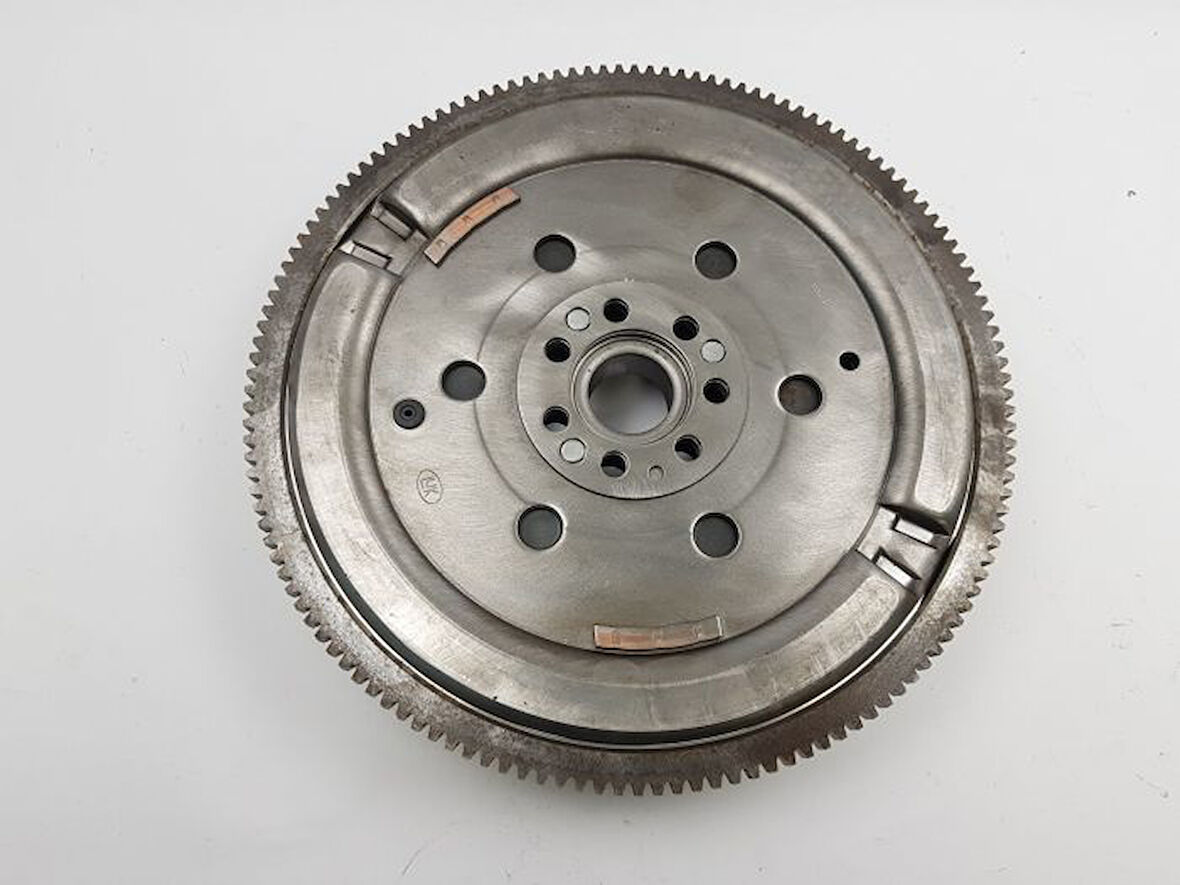 VOLAN DMF RENAULT CAPTUR 2 2020 CLIO 5 2019 KADJAR 2018 MEGANE 4 2018 DACIA DUSTER 2017 DOKKER 2018 1.5 BLUE DCI K9K 123004762R