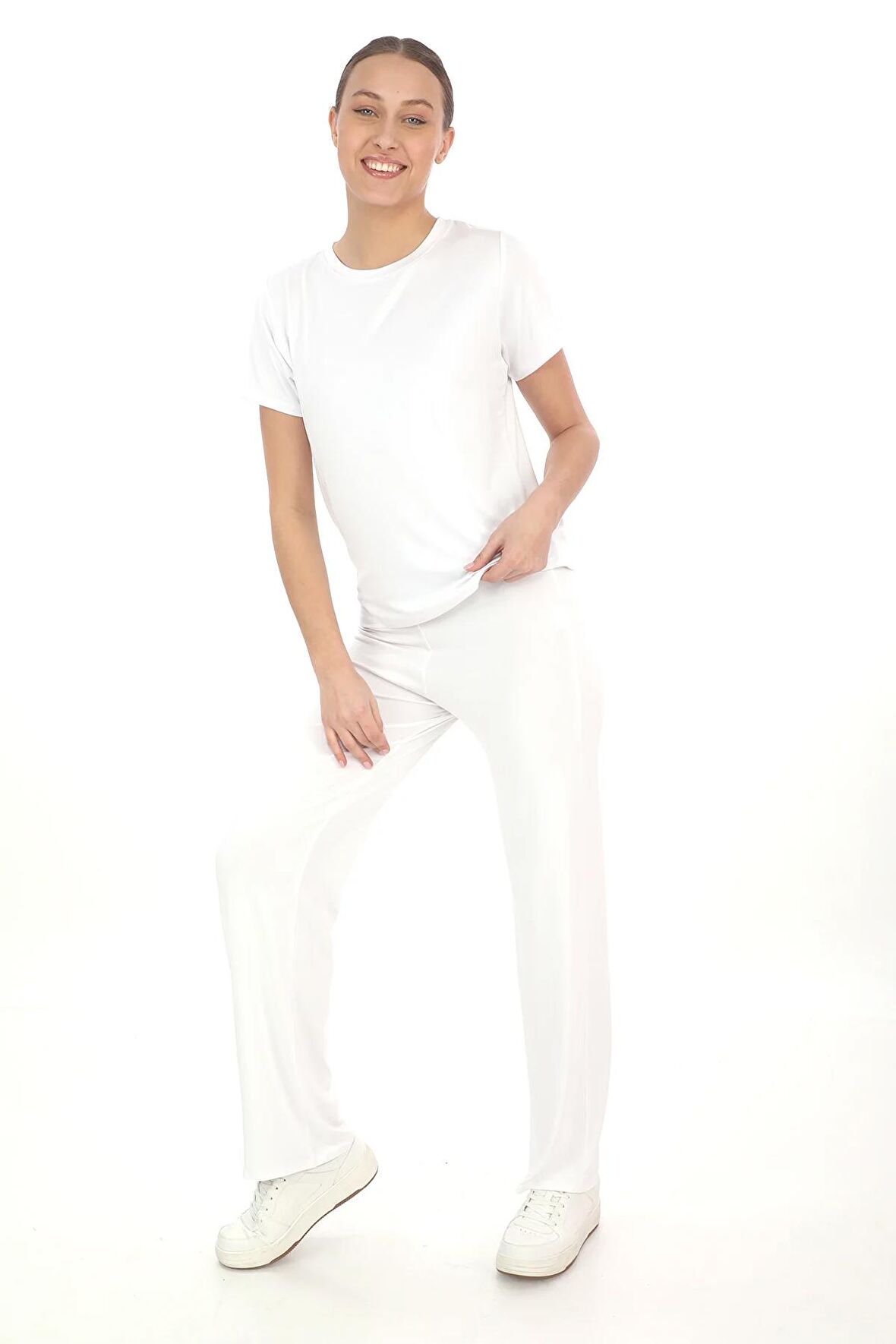 Tişört & Pantolon Takım-Beyaz