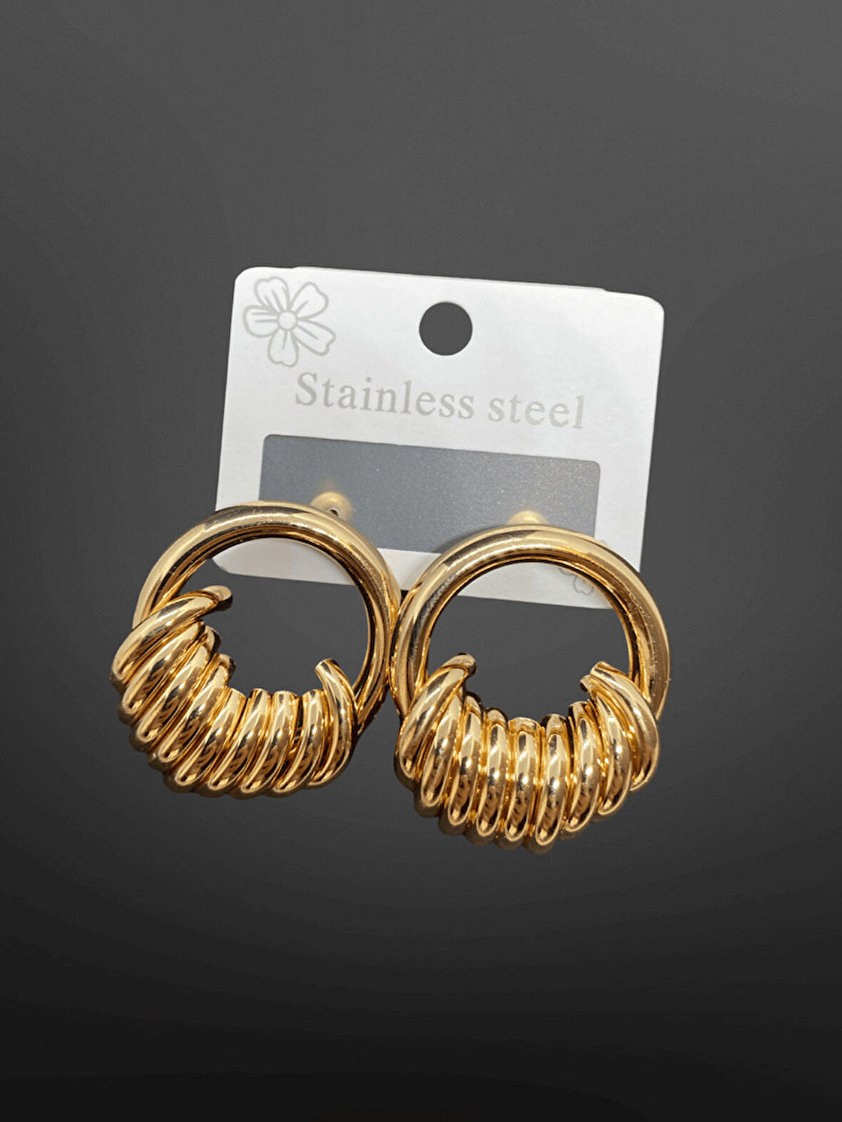 Altın Renk Kaplama Halka Model Kadın Küpe – 316L Çelik, Spiral Detaylı Modern Tasarım