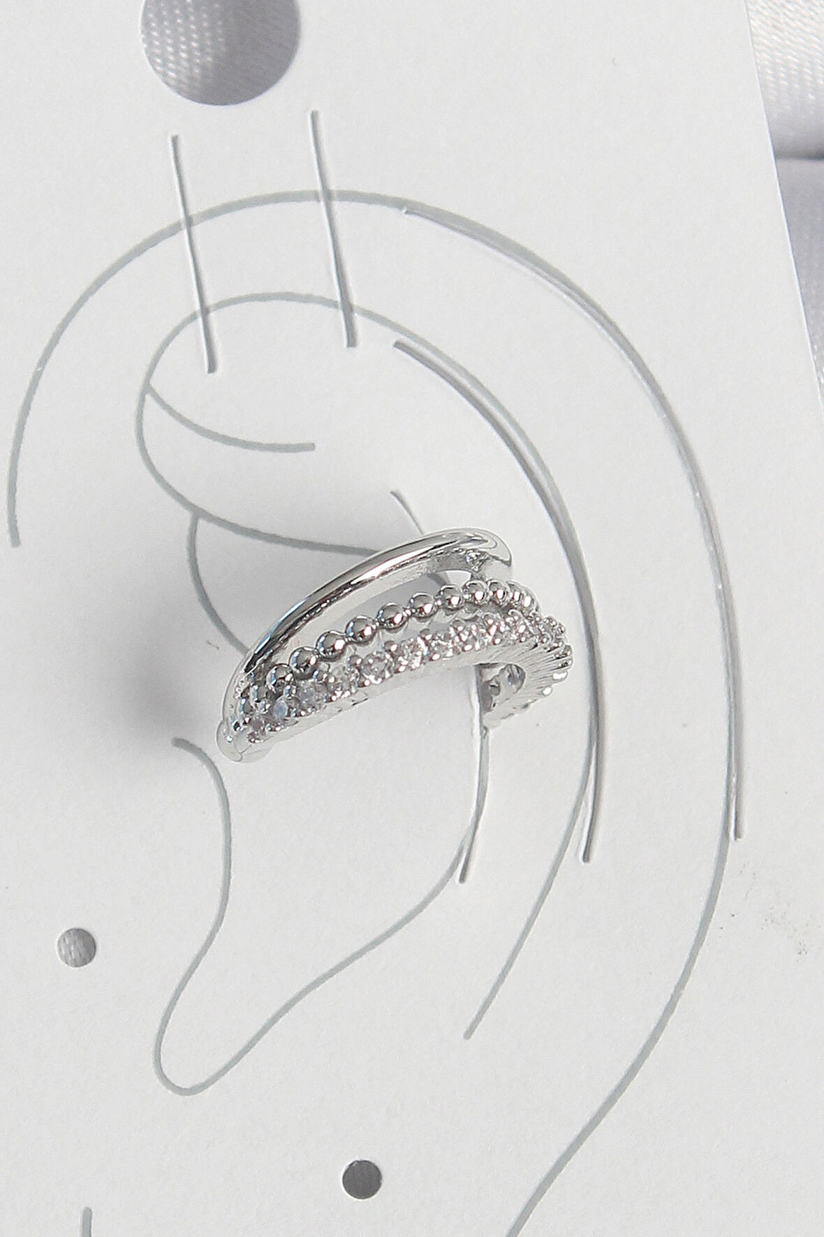 Pirinç Gümüş Renk Zirkon Taşlı 3'Lü Sıralı Kadın Kıkırdak Küpe