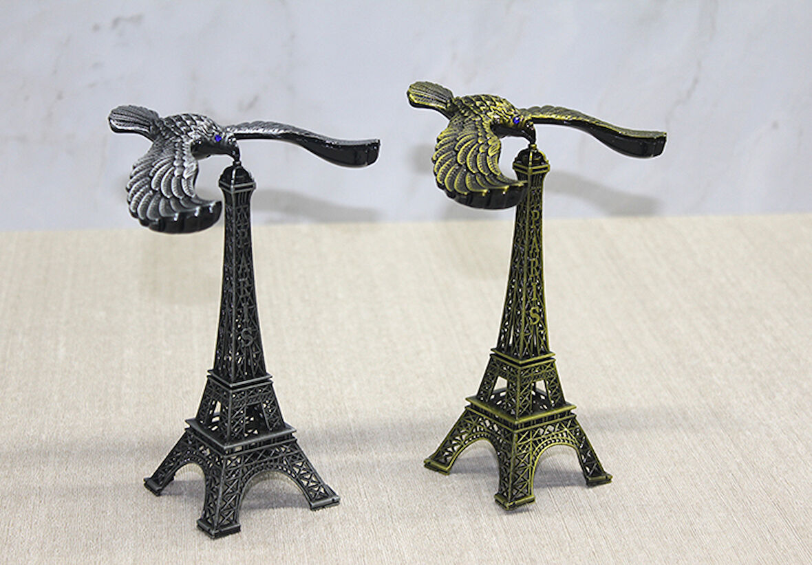 Kartallı Metal Eyfel Kulesi Model 1 