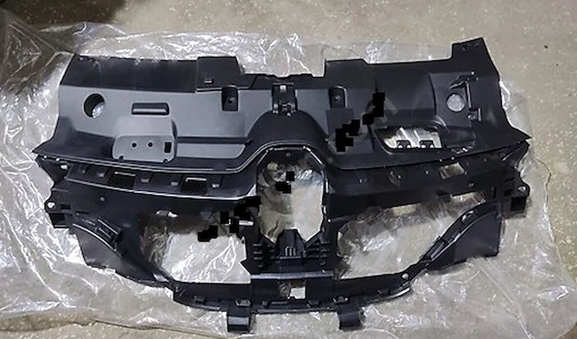 PANJUR İÇ MEGANE 4 2016 620360534R 620368855R