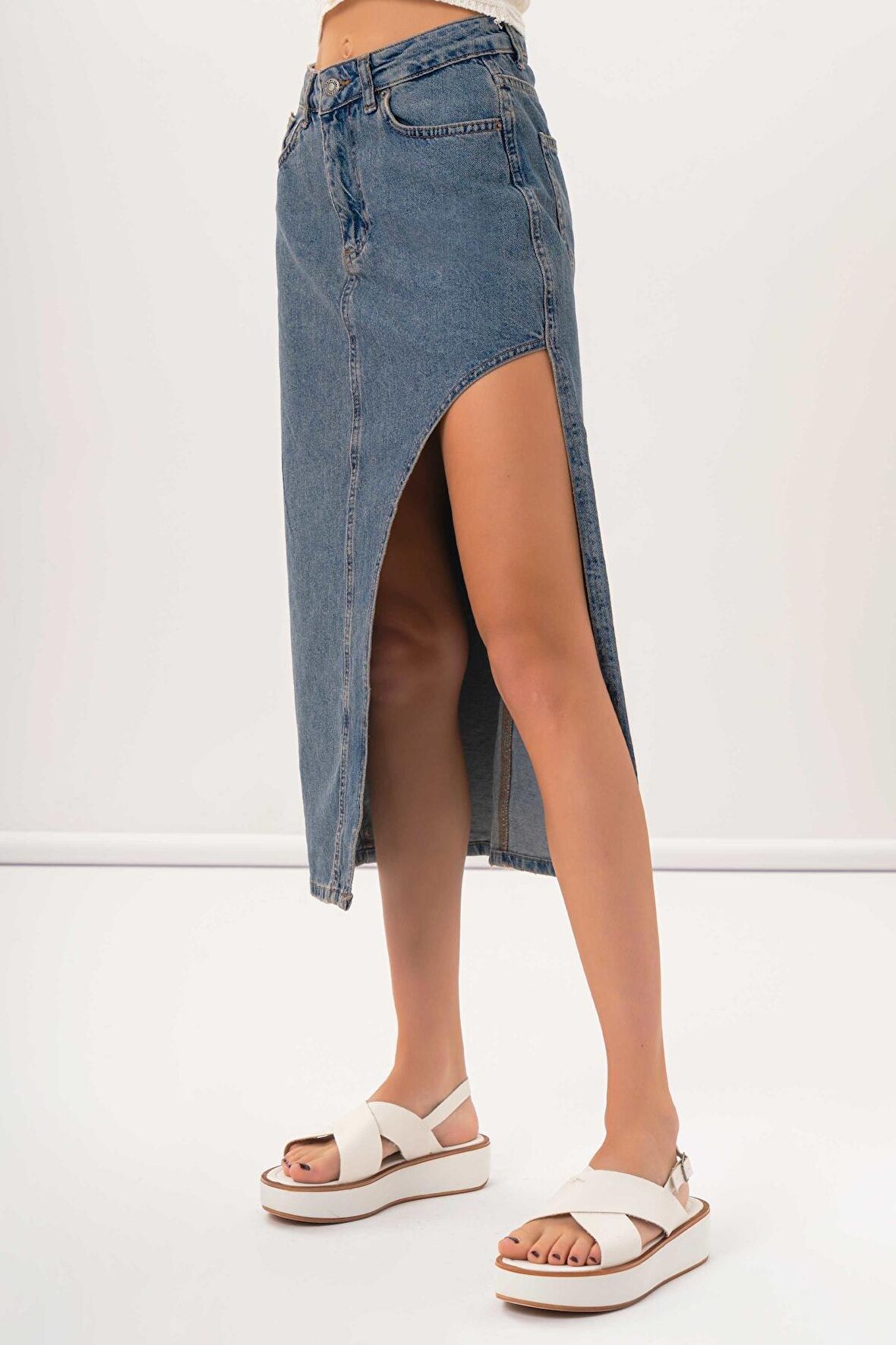 Kadın Tint Kot Rengi Yandan Derin Yırtmaç Detaylı Uzun Denim Etek