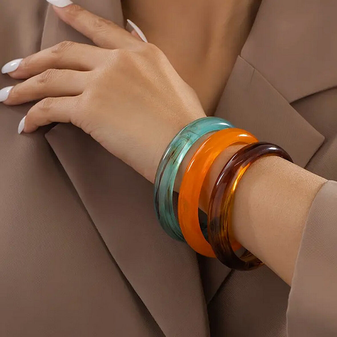 Çok Yönlü Geometrik Retro Tarz 3'lü Çok Renkli Gradyan Reçine Kadın Bileklik Seti | Parlak ve Şık