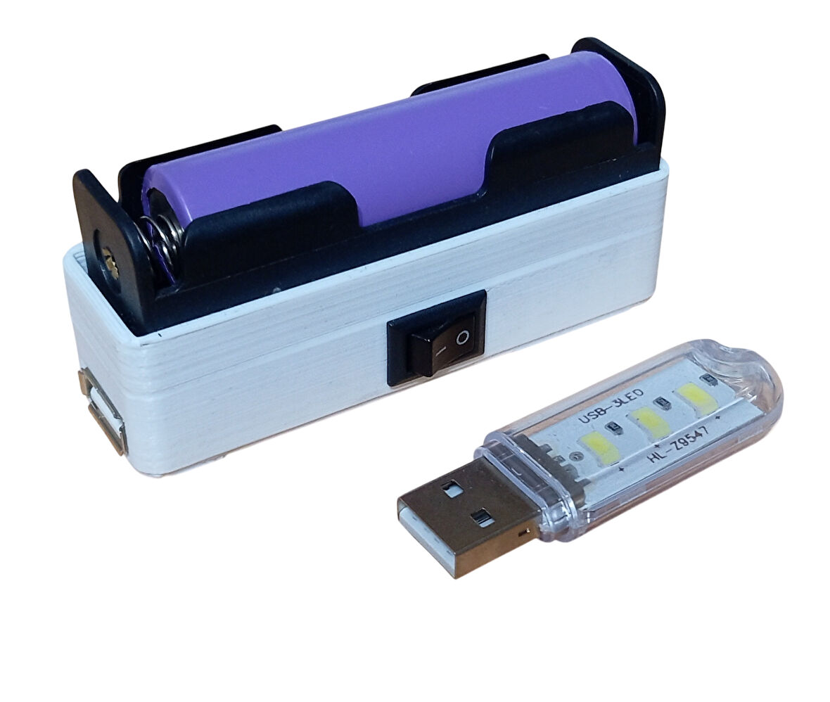Mini Powerbank Tek Hücreli 18650 Li-Ion 3.7V Pil Type-C ile Şarj ve Mini USB Led Lamba