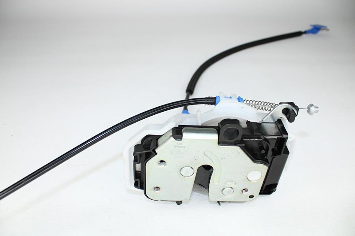 ÖN KAPI KİLİDİ SAĞ FIAT FIORINO 2009 PSA NEMO 2009 BIPPER 2009 1370878080