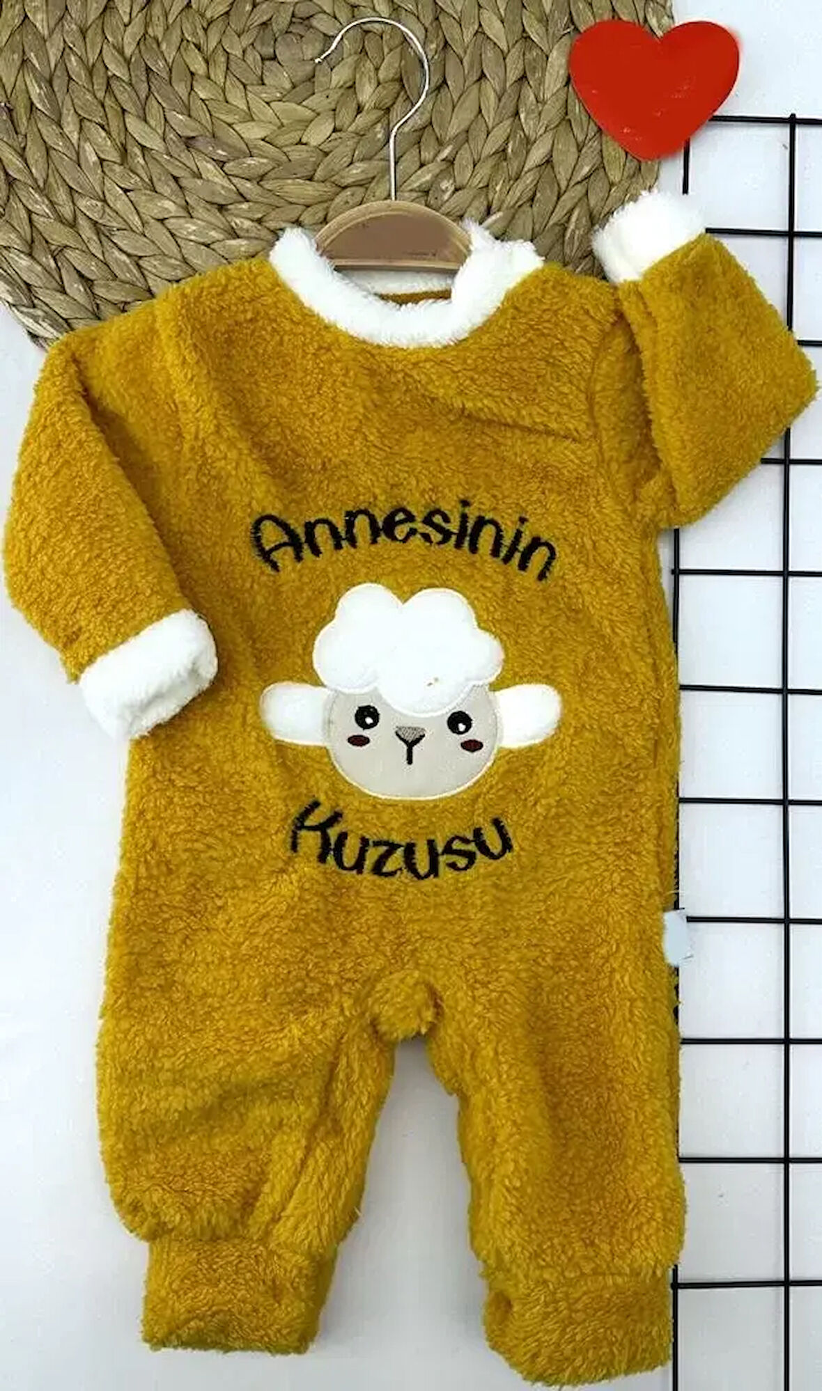 Kuzu Tüylü Kumaş Annesinin Kuzusu Nakışlı Alttan Çıtçıtlı Kız Erkek Bebek Tulumu