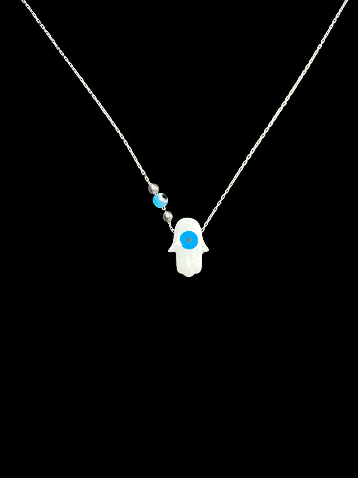 925 Ayar İthal Gümüş Sedef Fatma Ana Eli Nazar Boncuğu Model Kolye | Şık ve Bereket Anlamlı Tasarım