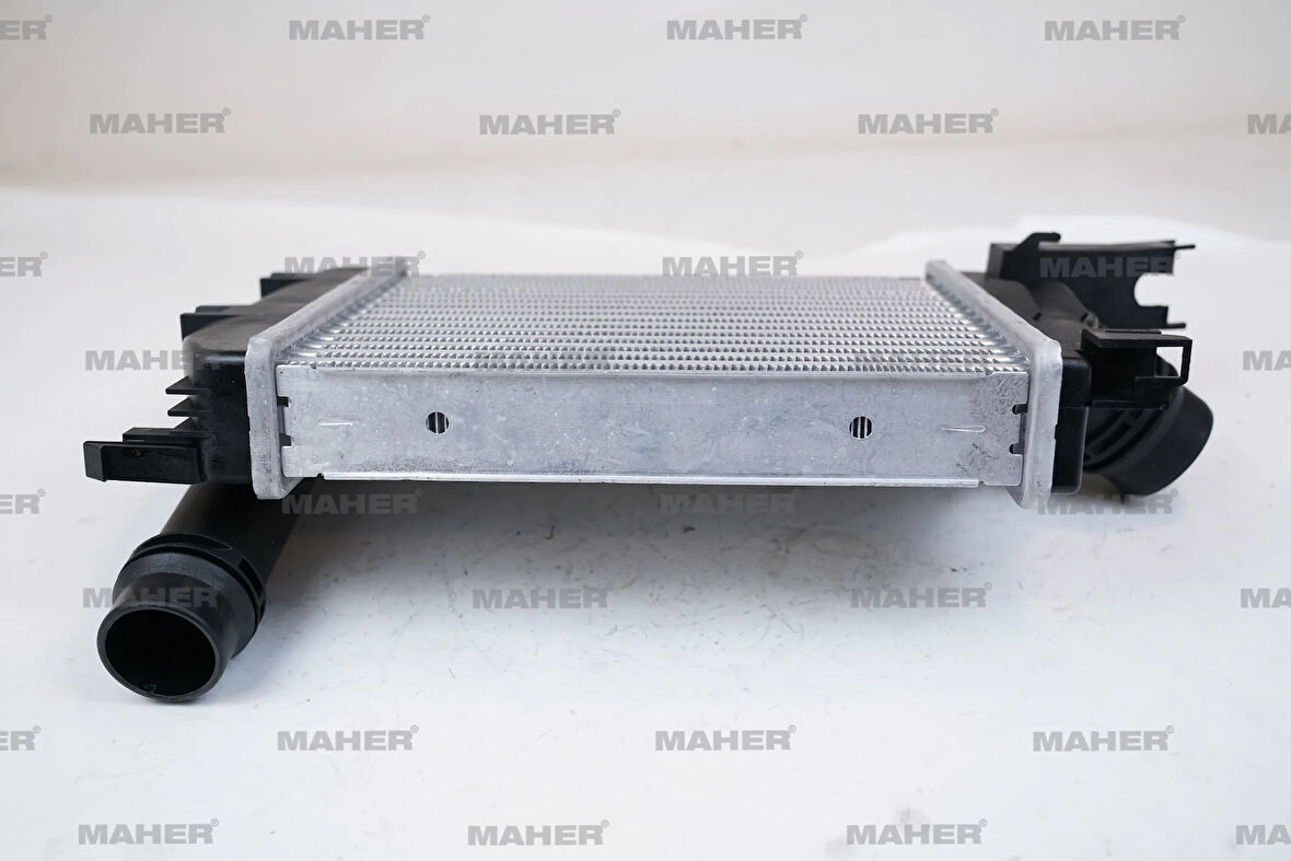 TURBO RADYATÖRÜ (INTERCOOLER) LOGAN 2 2012 / SANDERO 2 2013 / CAPTUR 2013 / CLIO 4 2012 / 0.9 TCE BRAZING 144963014R