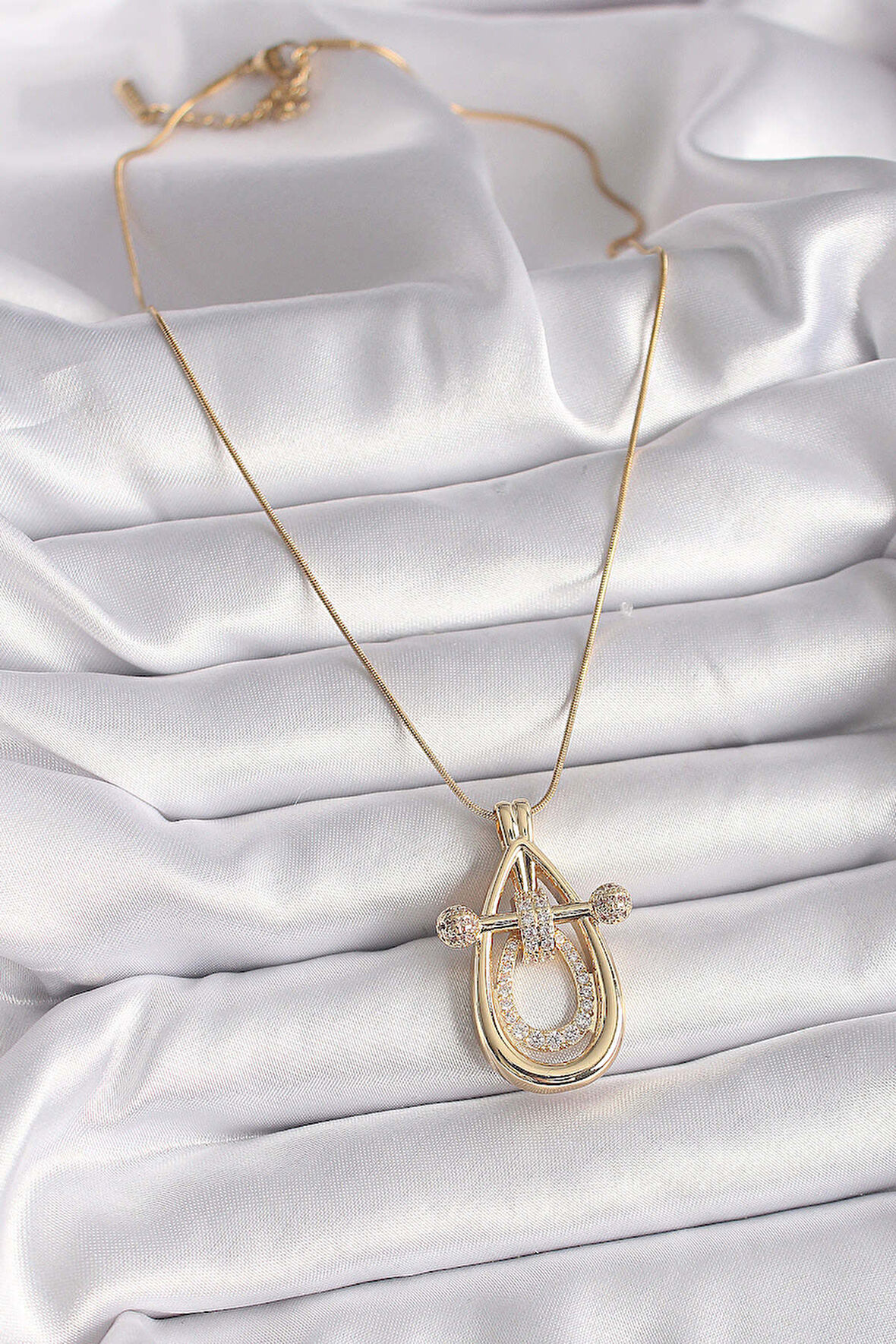 316L Çelik Gold Renk Zincir Zirkon Taşlı Vintage Model Kadın Kolye - Lisinya