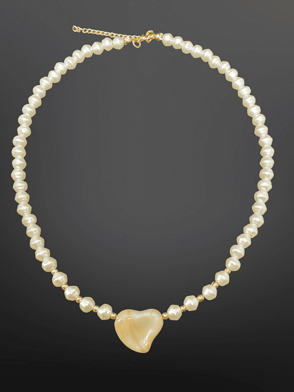 Kalp Figürlü İnci Model Zarif El Yapımı Sevgi Sembolü Romantik Bijuteri Kolye