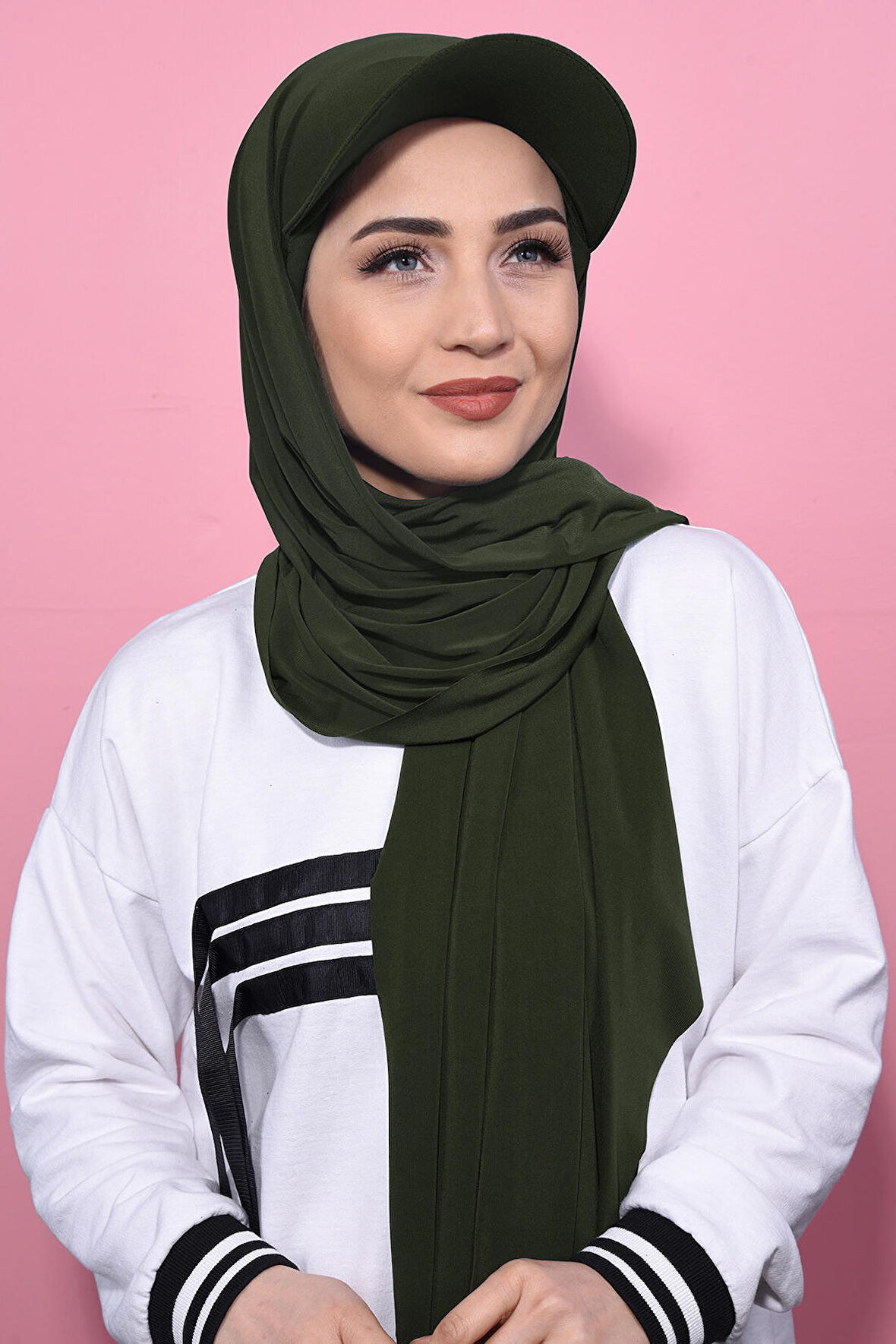 Şapka Şal Boneli ve Kepli Yazlık Tesettür Model Haki Yeşili - Haki
