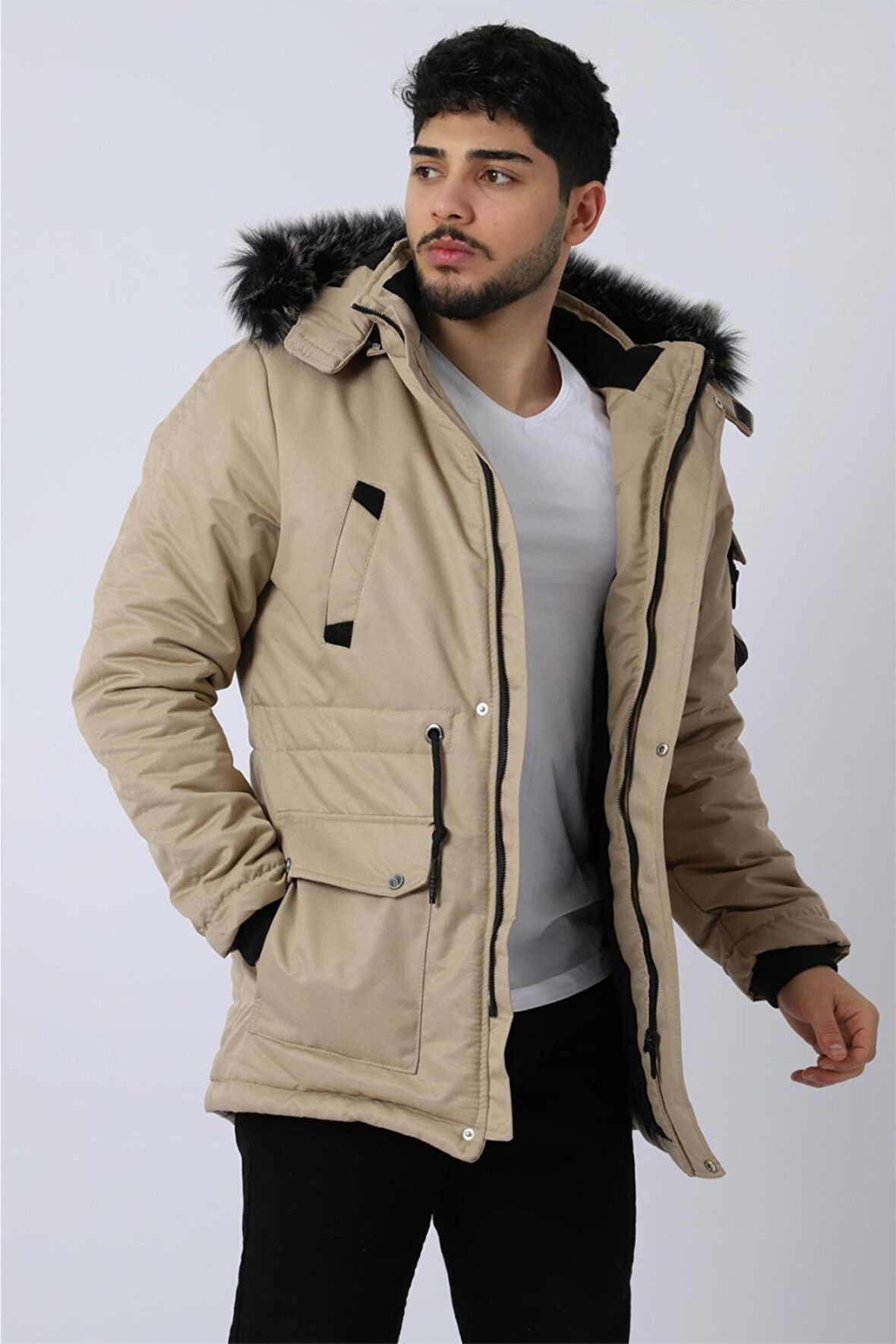 Bill İçi Kürklü Kapşonlu Mont & Kaban