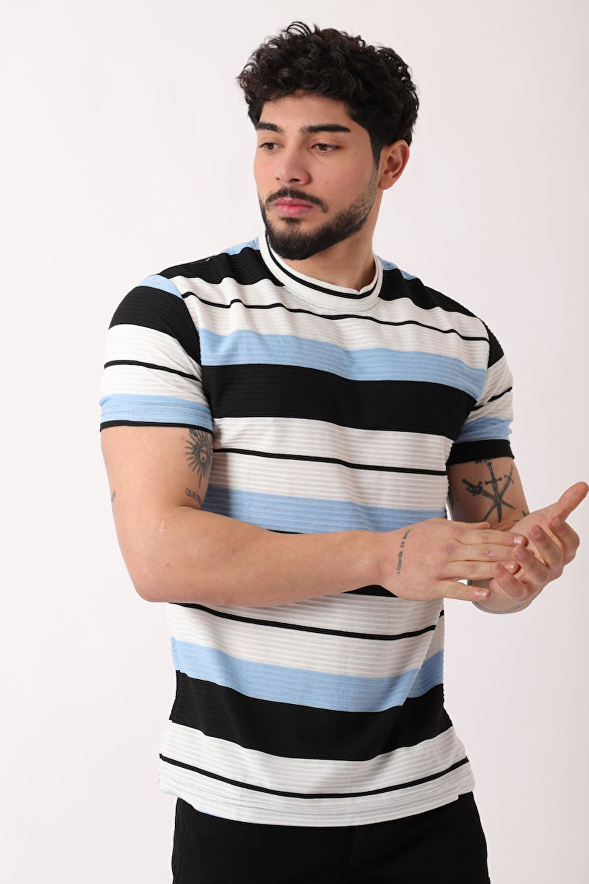 Çizgili Bisiklet Yaka Tişört JS-1_30461