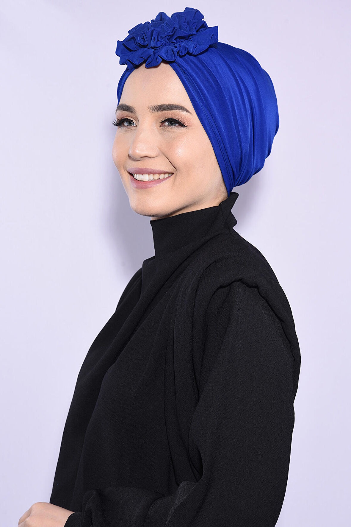 Çift Taraflı Güllü Büzgülü Bone Saks Mavisi - Saks
