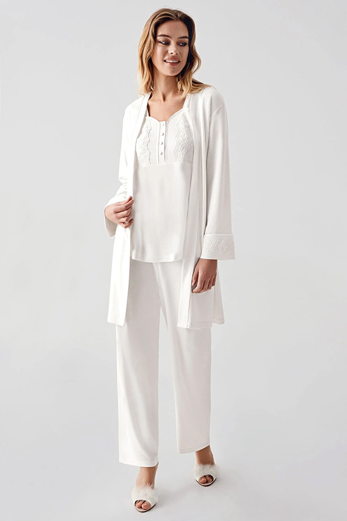 Freshness 321 Kadın Sabahlıklı Pijama Takımı