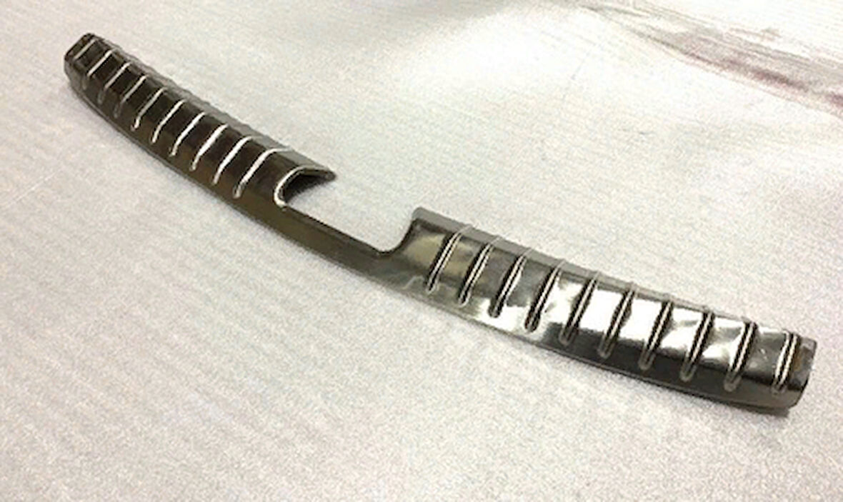 Hyundai Elantra 2016-2019 Bagaj Eşik Koruma (Krom)