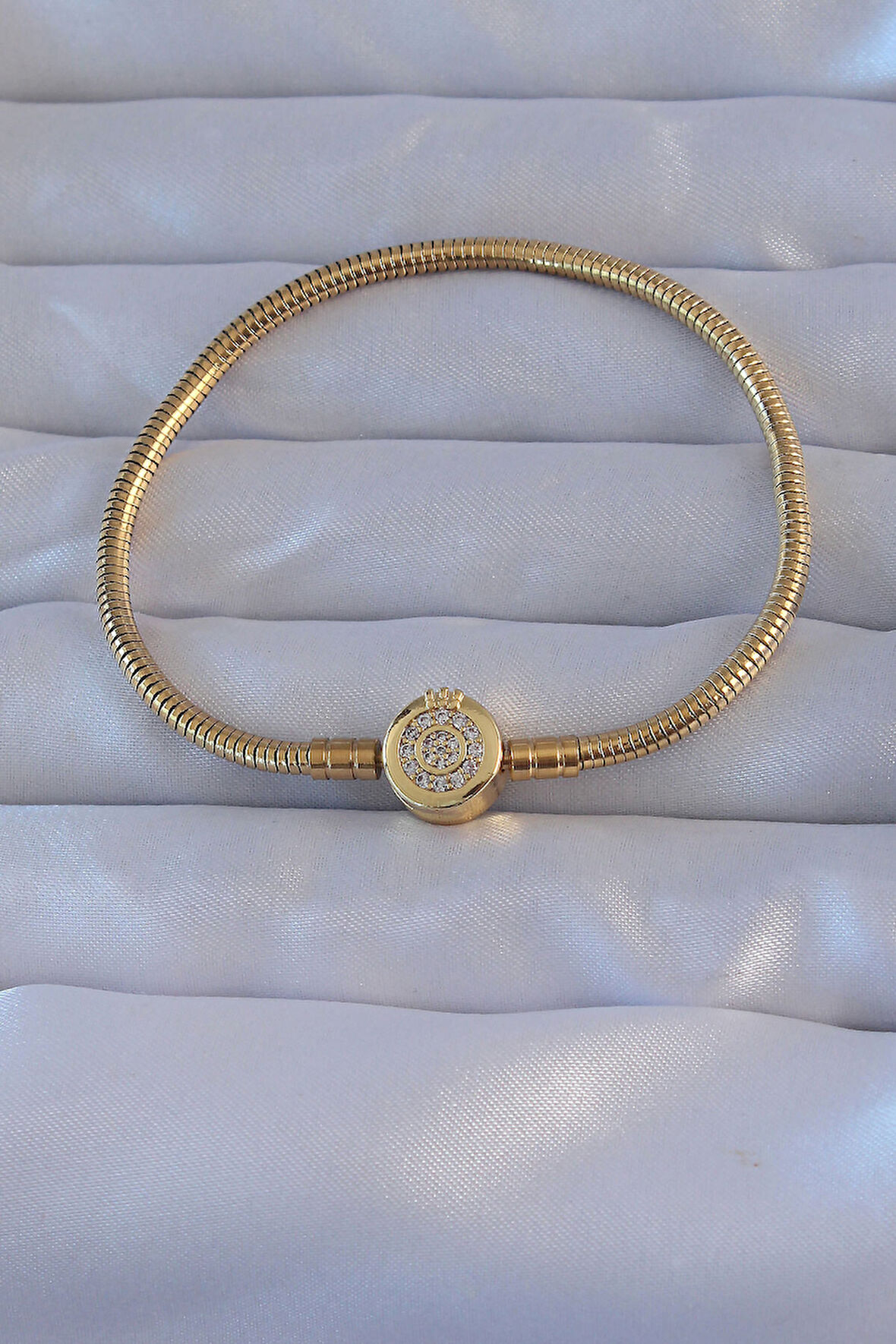 Pirinç Gold Renk Zirkon Taşlı Charm Bileklik - Lisinya