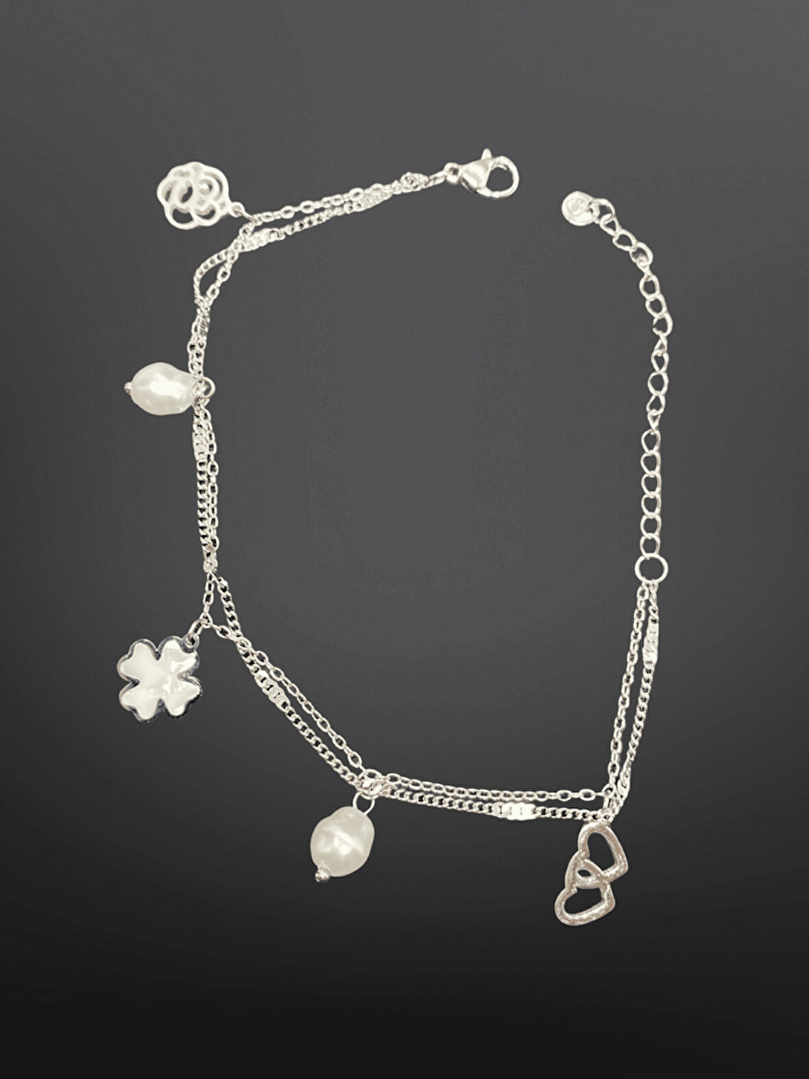 Gümüş Renk İnci Detaylı Kalp ve Yonca Figürlü 316L Çelik Bileklik | Özel Günler İçin Şık Tasarım