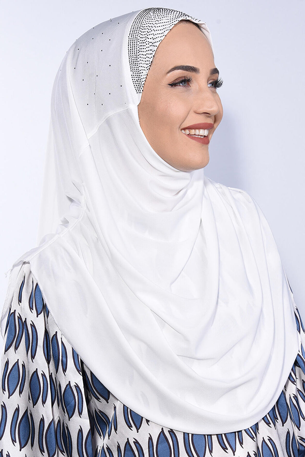 Taşlı Pileli Hijab Ekru  - Ekru