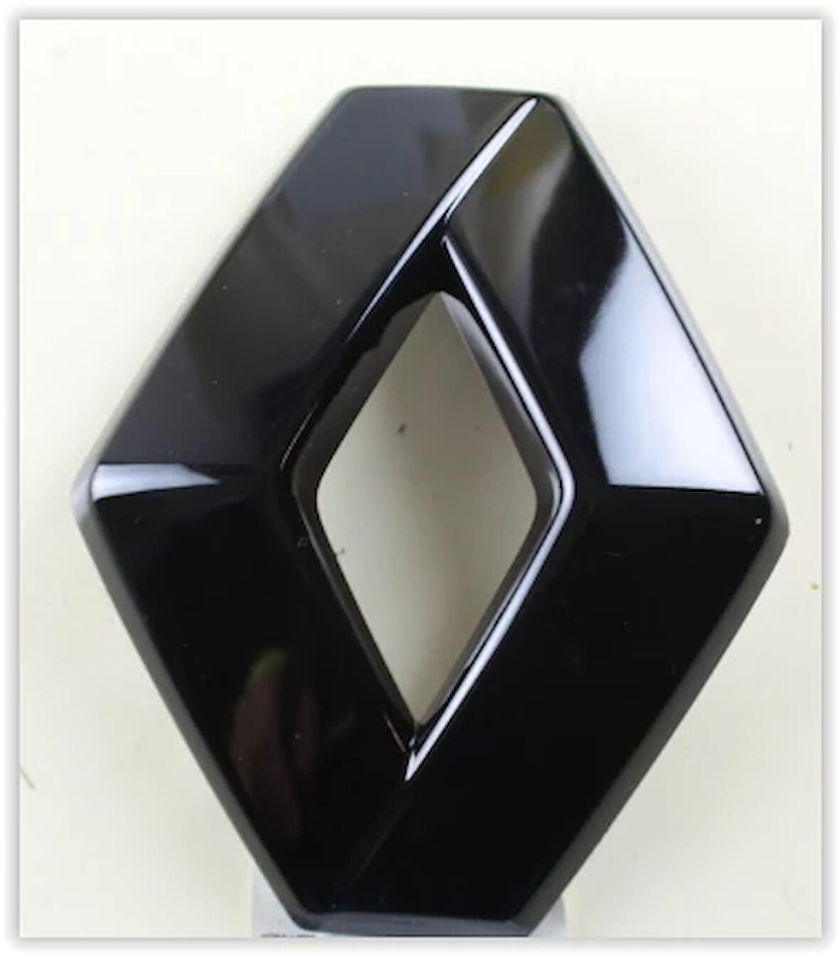 ÖN PANJUR ARMASI SİYAH MEGANE 3-FLUENCE-THALIA-CLIO 4-CAPTUR-SCENIC 3-MASTER 3 2012 628909470R