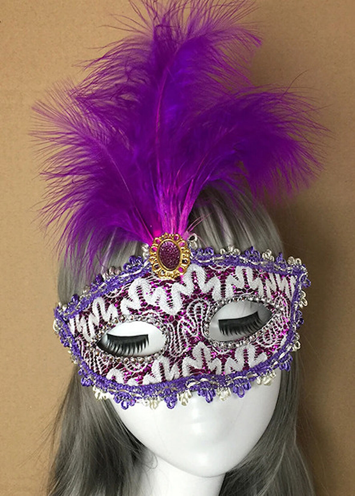 Mor Dantel İşlemeli Mor Tüylü Balo Parti Maskesi