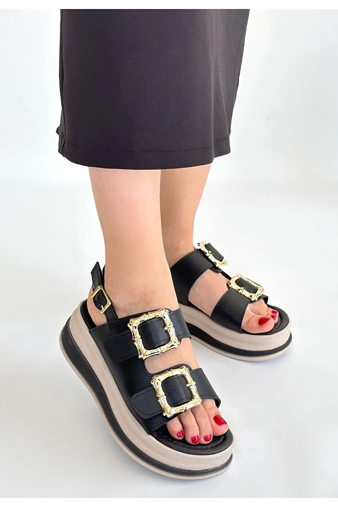 Stan Siyah Cilt Sandalet - Lisinya