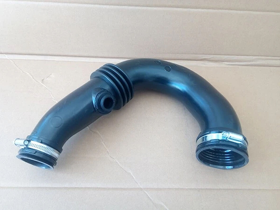 HAVA FİLTRE BORUSU RENAULT CLIO SYMBOL 2002 KANGOO 2001 SYMBOL 2 2008 CLIO 2 2002 DACIA LOGAN 2005 SANDERO 2008 1.5DCI K9K 8200368252 8200143788 8200280084