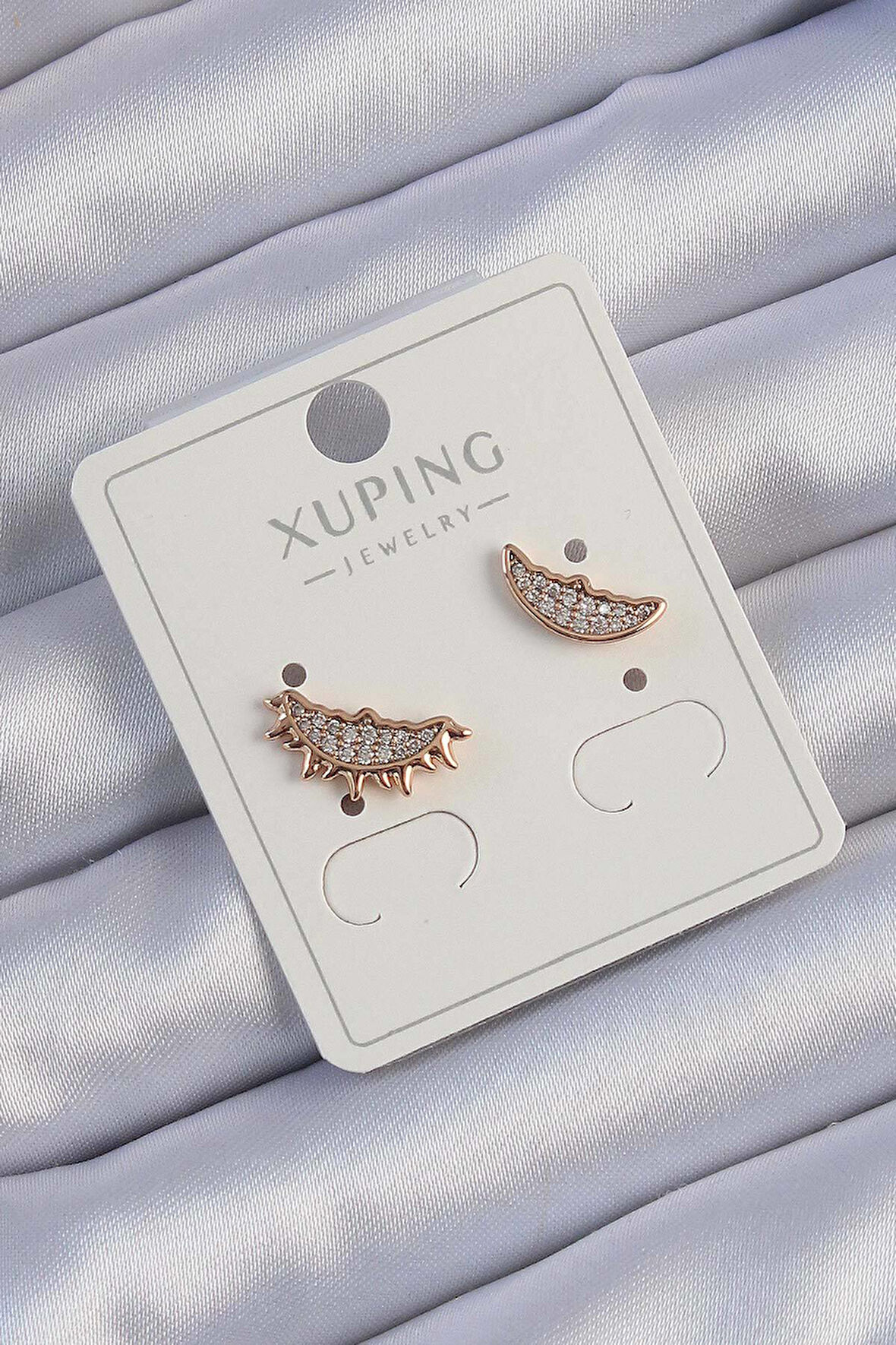 Xuping Rose Renk Zirkon Taşlı Ay ve Güneş Tasarımlı Küpe - Lisinya