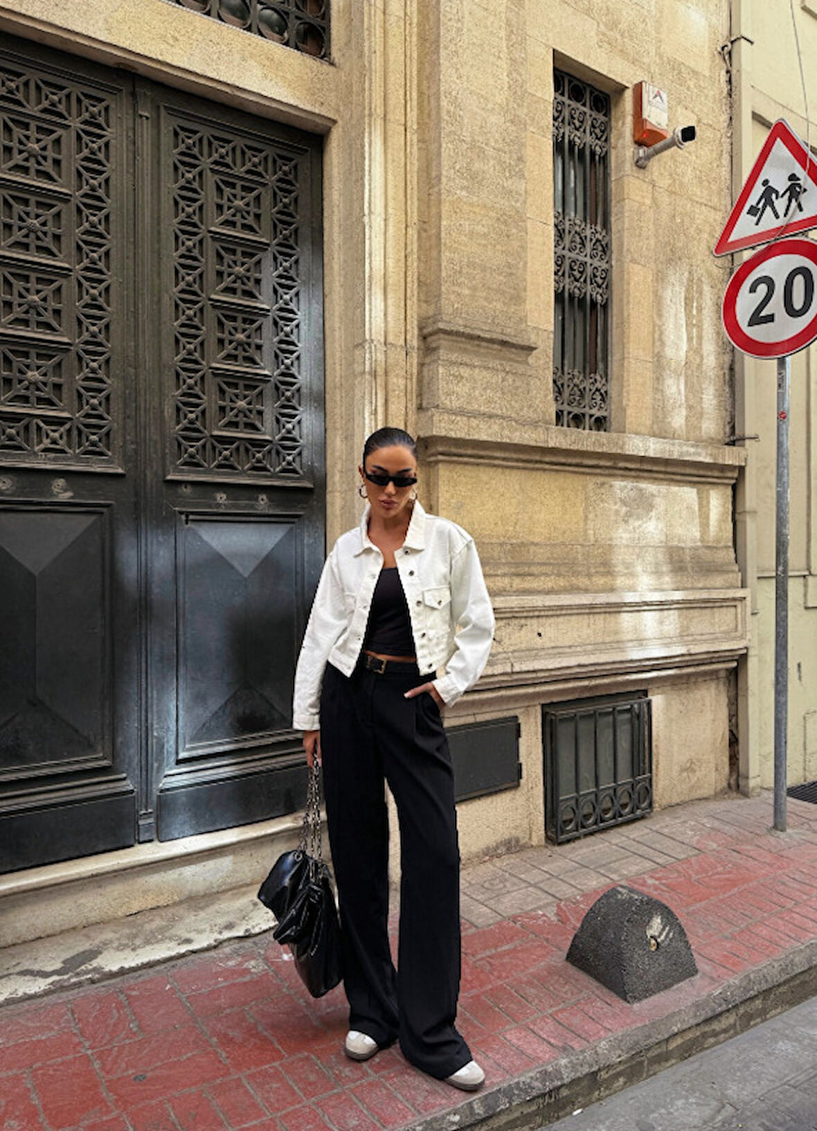 Çift Cep Denim Crop Ceket