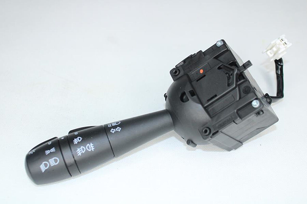 X FAR SİNYAL KOLU CLIO 4 LOGAN 2-SANDERO 2 2012 CAPTUR-TRAFIC 3 ÇİFT SİSLİ 8201167981 255405005R